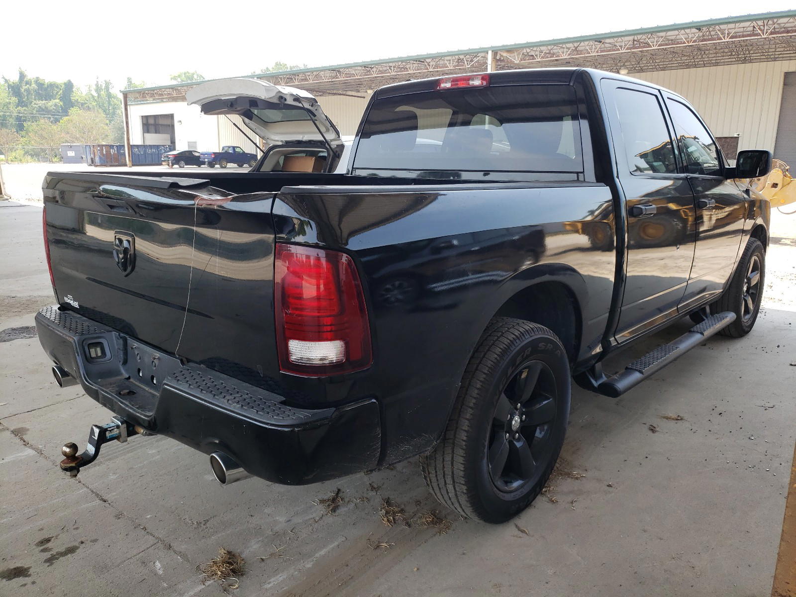 Photo 4 from auction – 2013 RAM 1500 ST with VIN 1C6RR6KT1DS717211