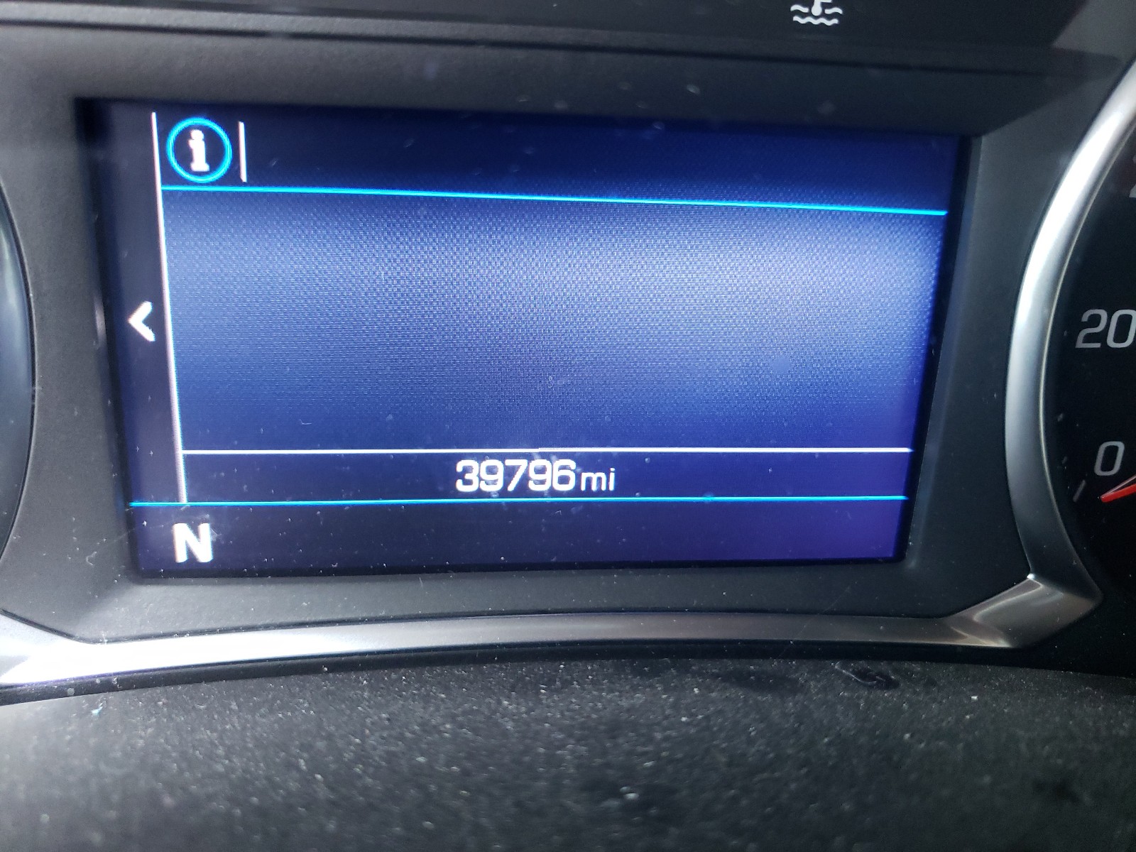 Photo 8 from auction – 2019 CHEVROLET EQUINOX LT with VIN 2GNAXKEV4K6211087
