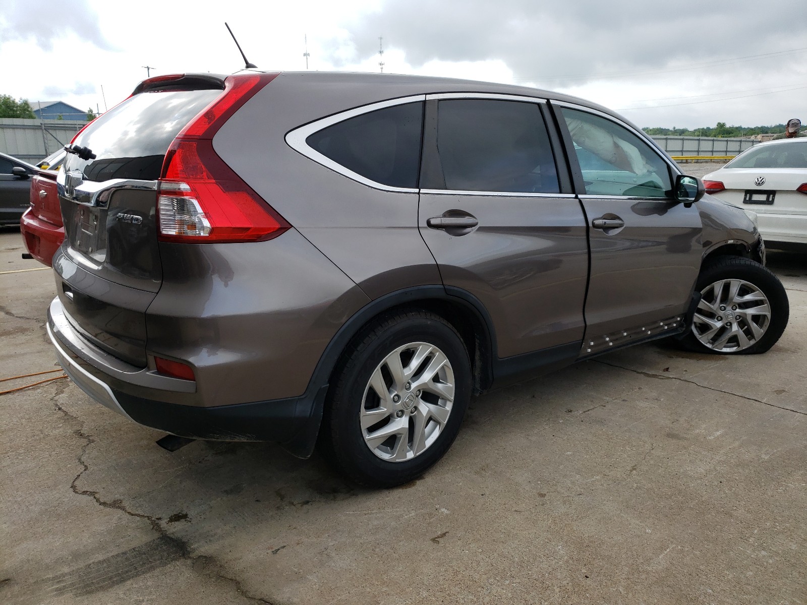 Photo 4 from auction – 2015 HONDA CR-V EX with VIN 5J6RM4H51FL056680