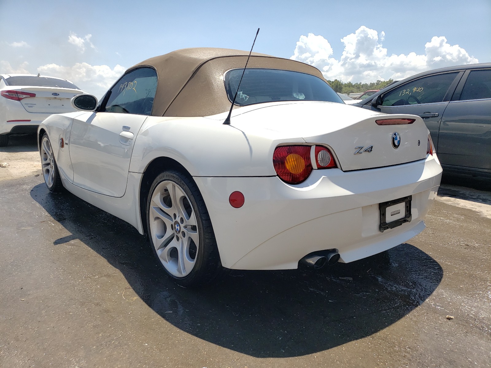 Photo 3 from auction – 2004 BMW Z4 3.0 with VIN 4USBT535X4LT27394