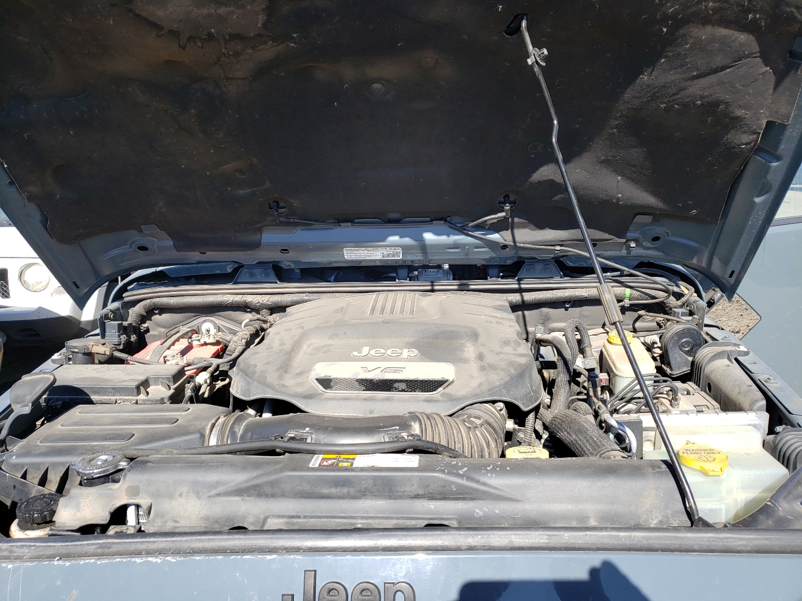 Photo 7 from auction – 2014 JEEP WRANGLER U with VIN 1C4HJWFG1EL108429