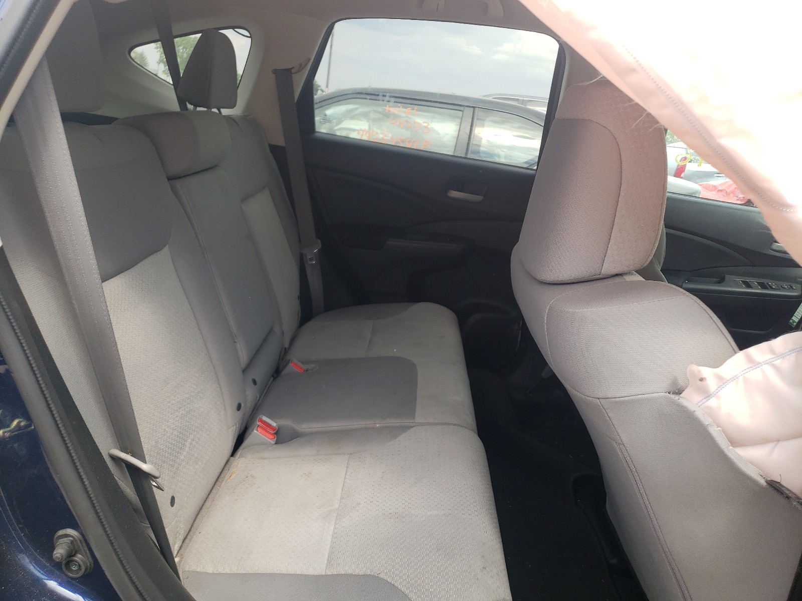 Photo 6 from auction – 2016 HONDA CR-V SE with VIN 5J6RM4H48GL126703