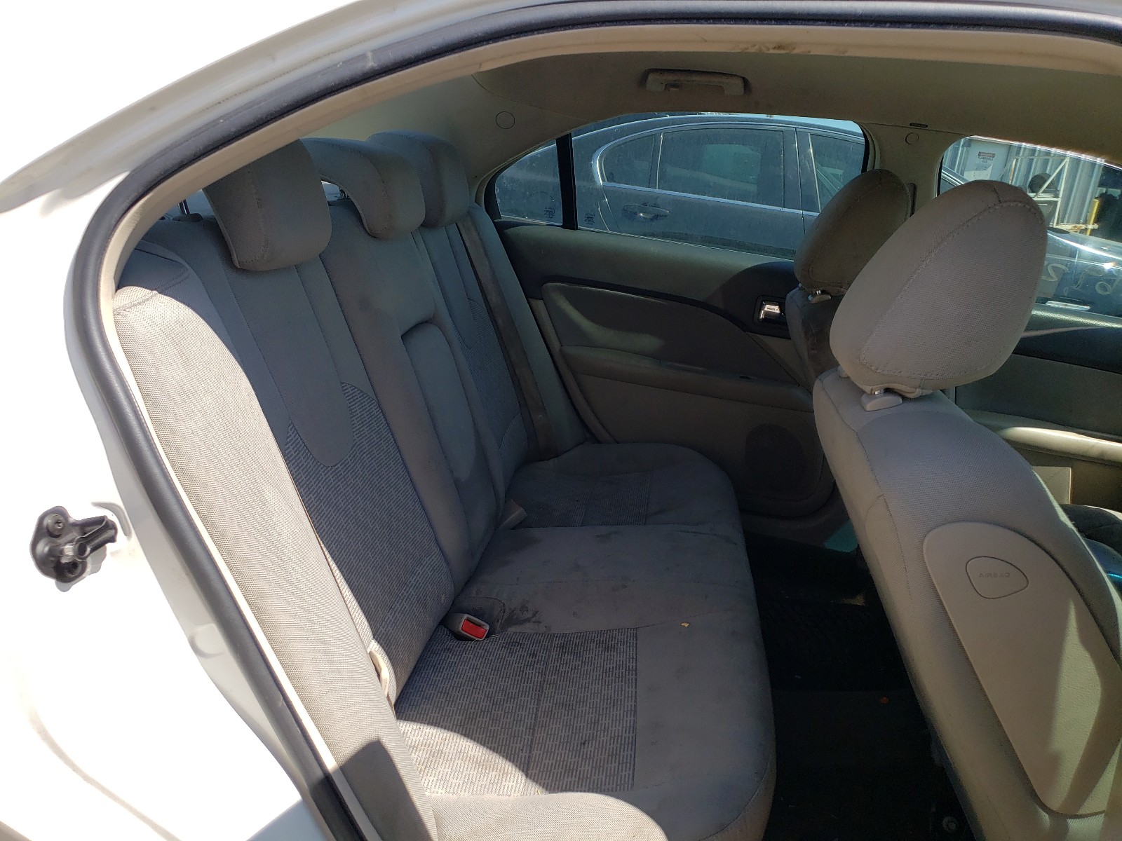 Photo 6 from auction – 2010 FORD FUSION S with VIN 3FAHP0GA6AR337793