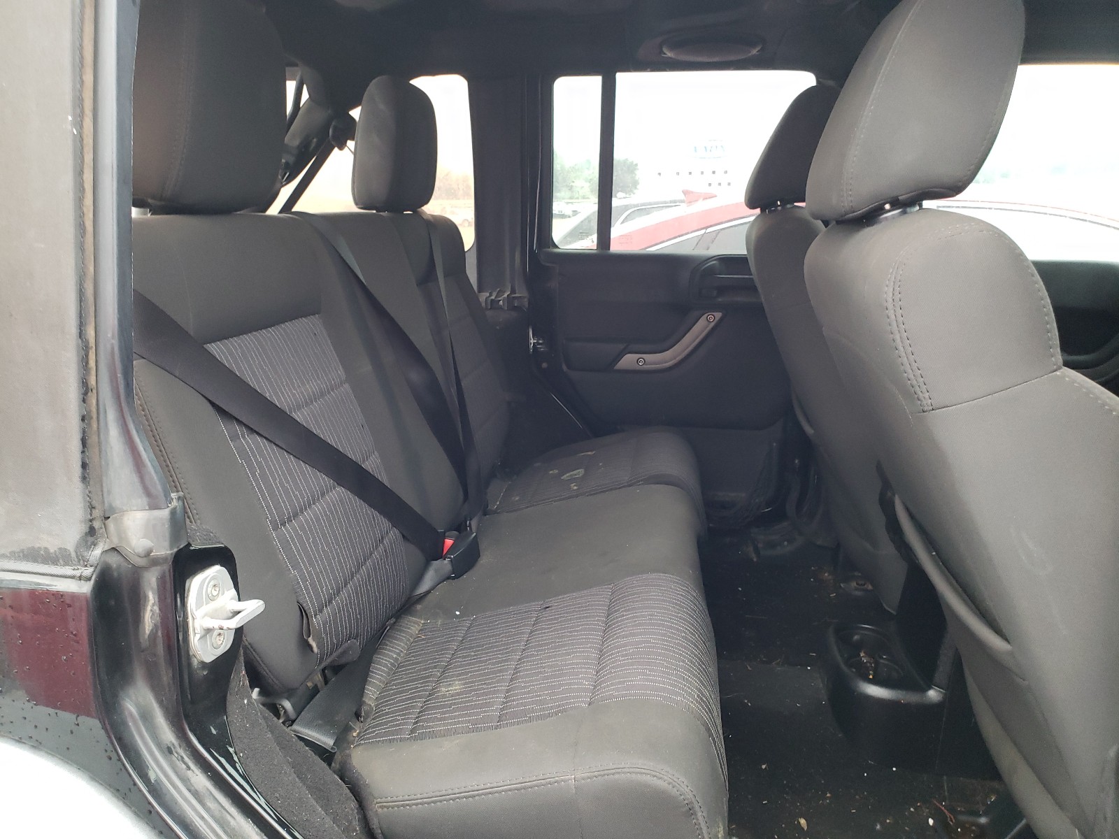 Photo 6 from auction – 2012 JEEP WRANGLER U with VIN 1C4BJWDG1CL122059