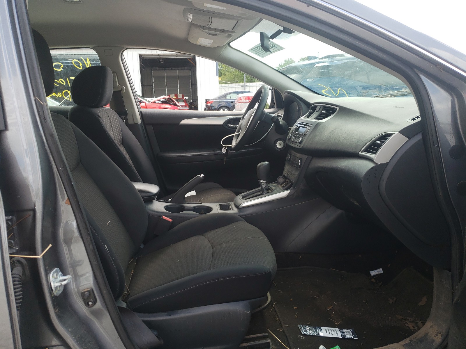 Photo 5 from auction – 2017 NISSAN SENTRA S with VIN 3N1AB7AP7HY252822