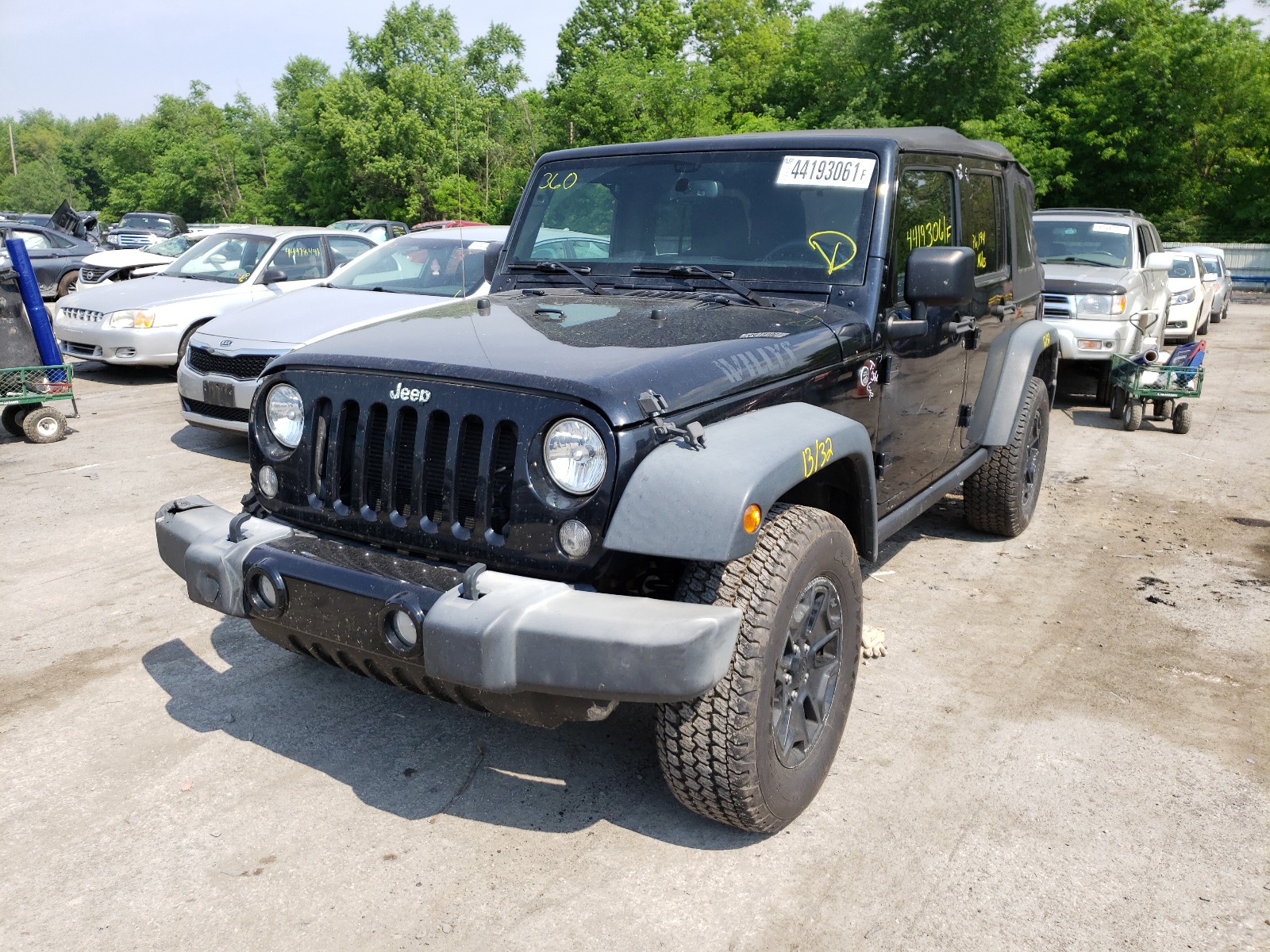 Photo 2 from auction – 2015 JEEP WRANGLER U with VIN 1C4BJWDG8FL674338