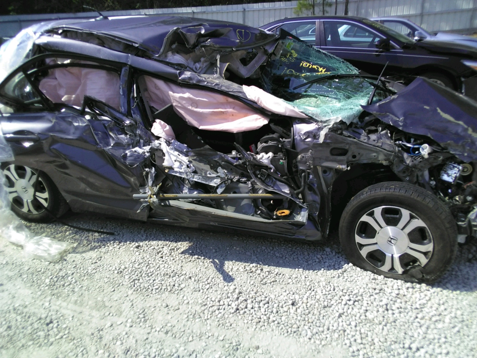 Photo 9 from auction – 2014 HONDA CIVIC HYBR with VIN 19XFB4F29EE200913