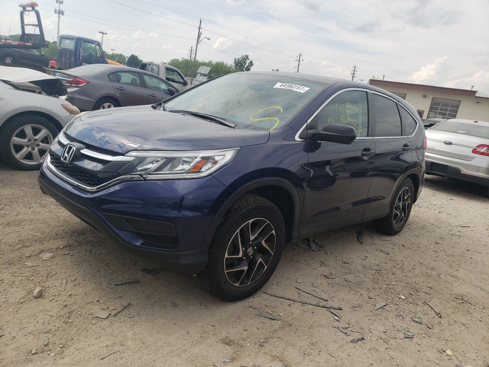 Photo 2 from auction – 2016 HONDA CR-V SE with VIN 5J6RM4H48GL126703