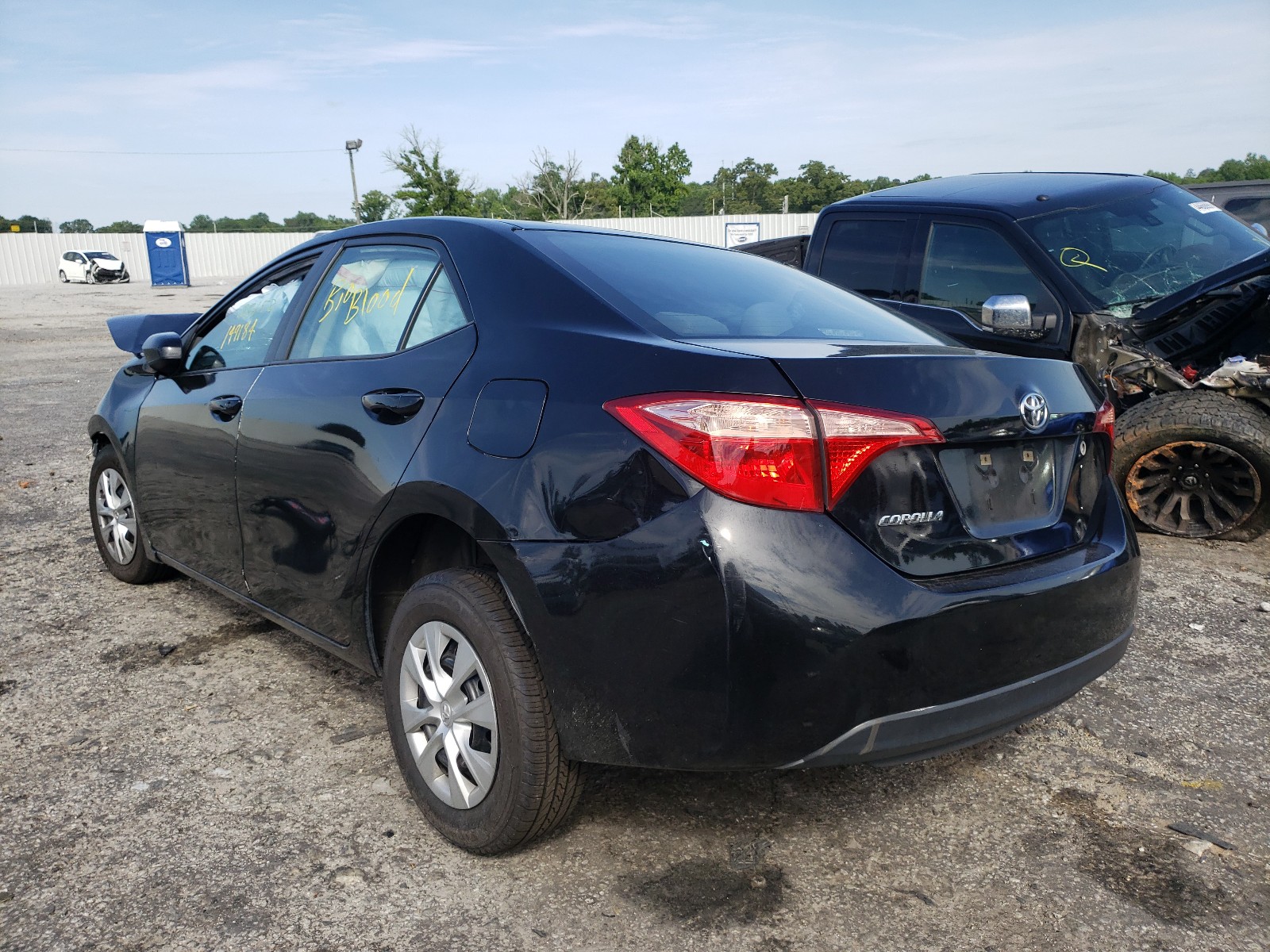 Photo 3 from auction – 2017 TOYOTA COROLLA L with VIN 5YFBURHE6HP736122
