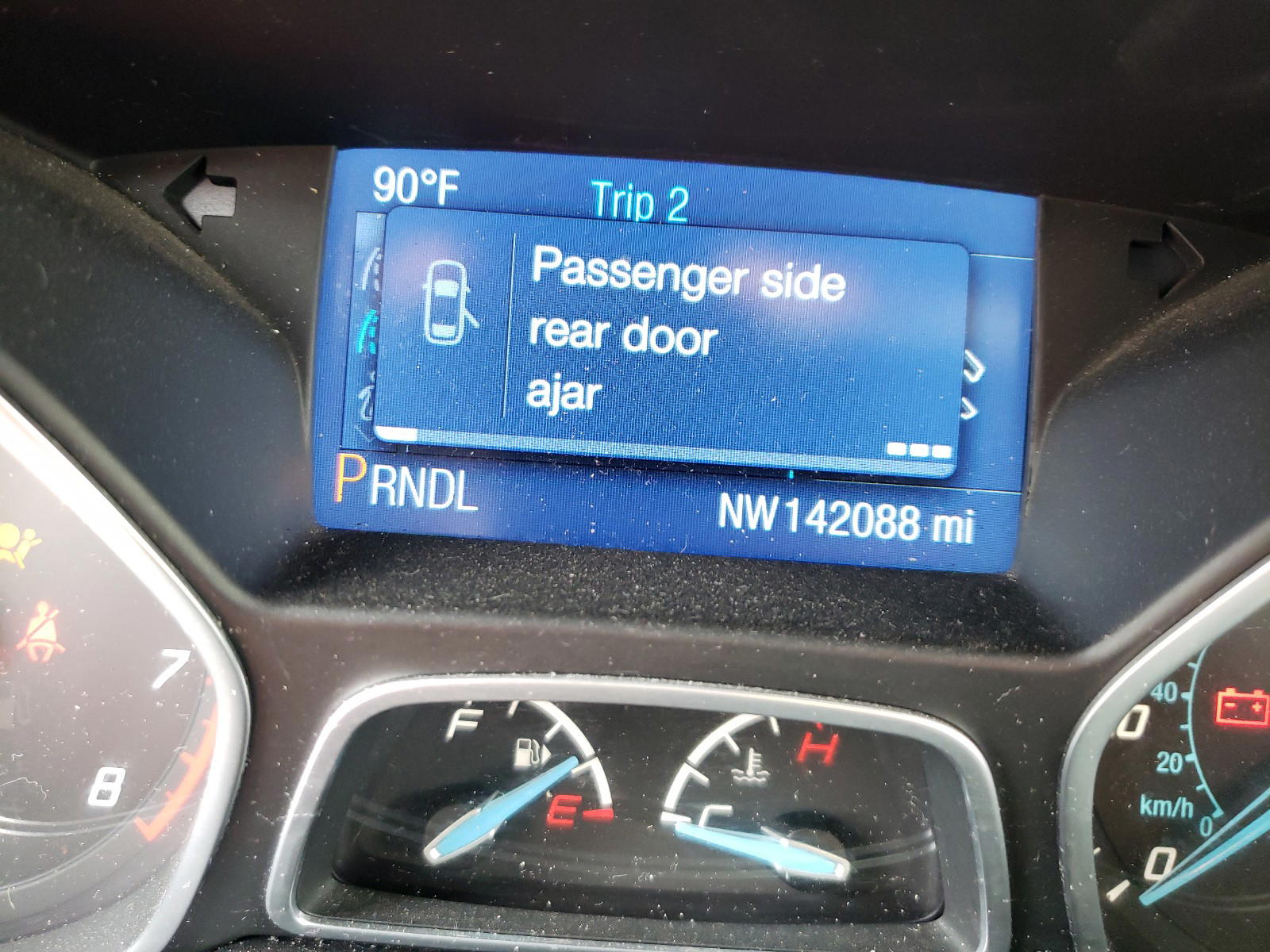 Photo 8 from auction – 2014 FORD FOCUS SE with VIN 1FADP3F21EL245103