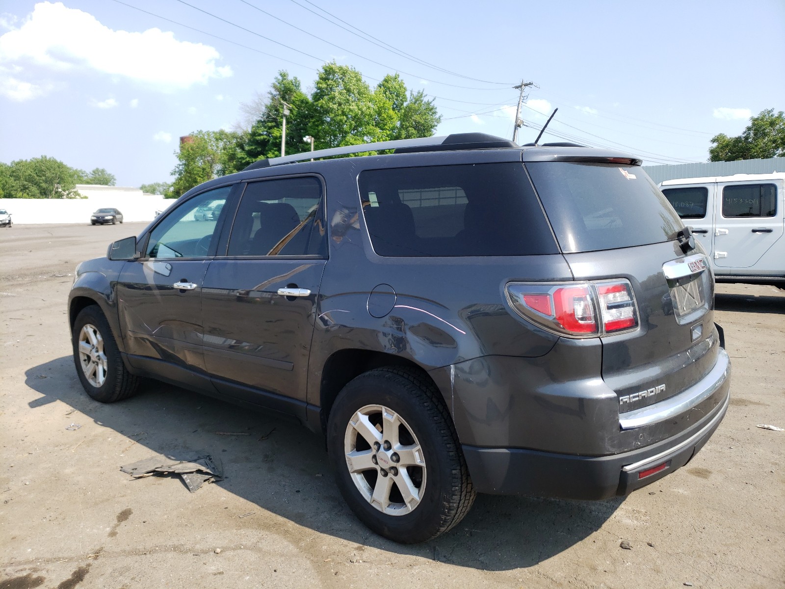 Photo 3 from auction – 2014 GMC ACADIA SLE with VIN 1GKKVPKD9EJ265542