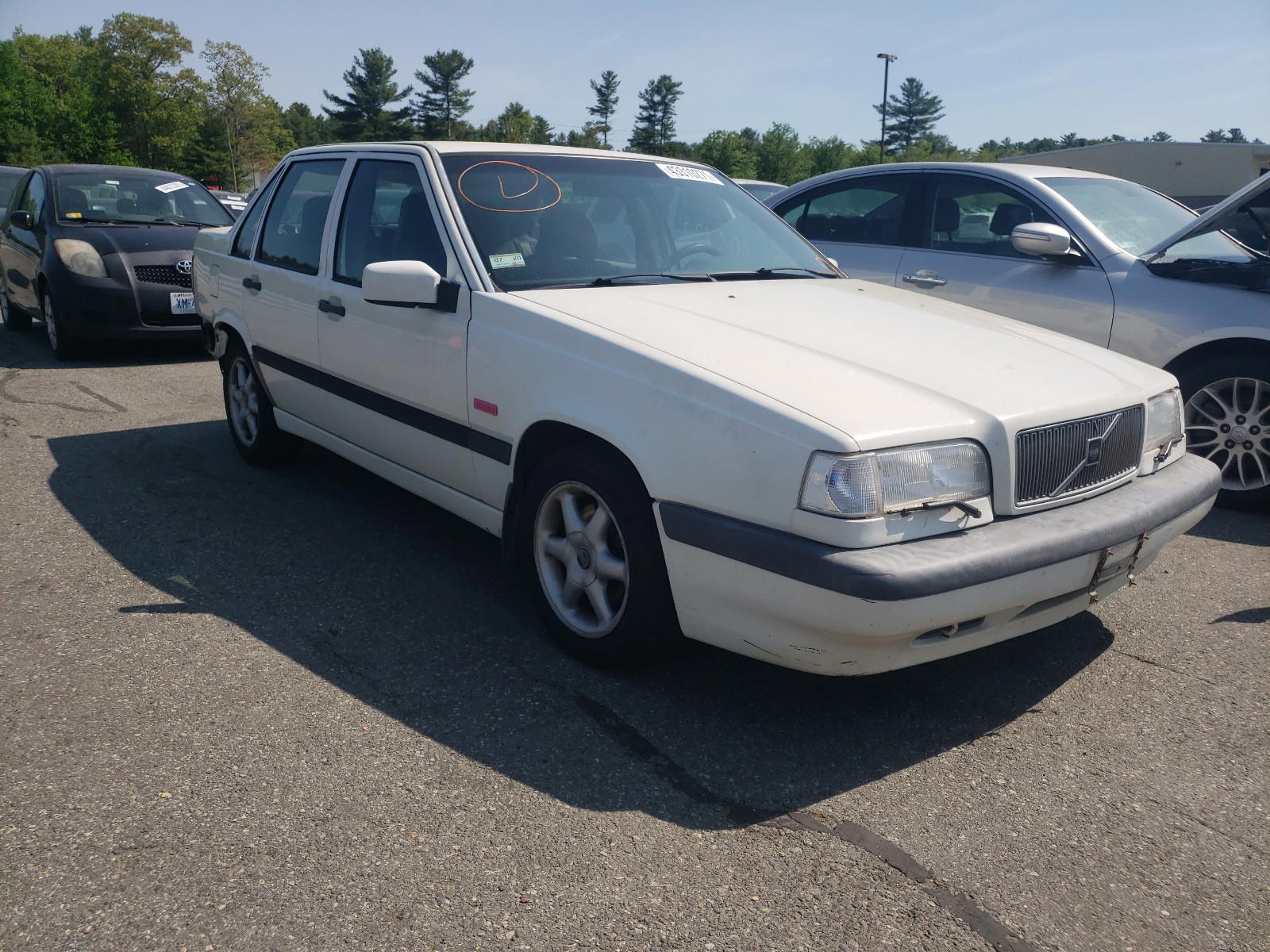VOLVO 850 BASE 1996 with VIN YV1LS5541T3307240 - Photo from auction