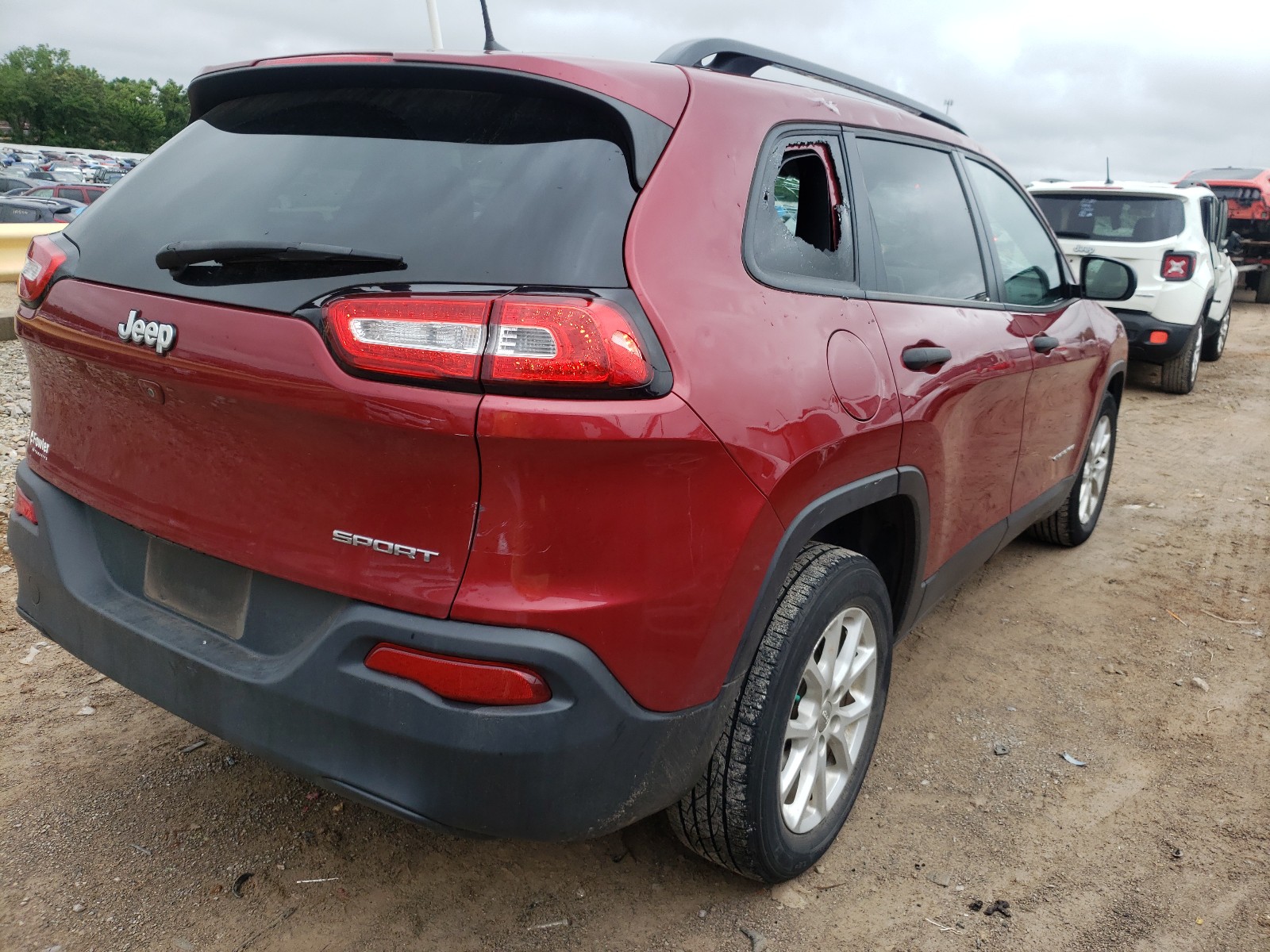 Photo 4 from auction – 2017 JEEP CHEROKEE S with VIN 1C4PJLAB4HW641982