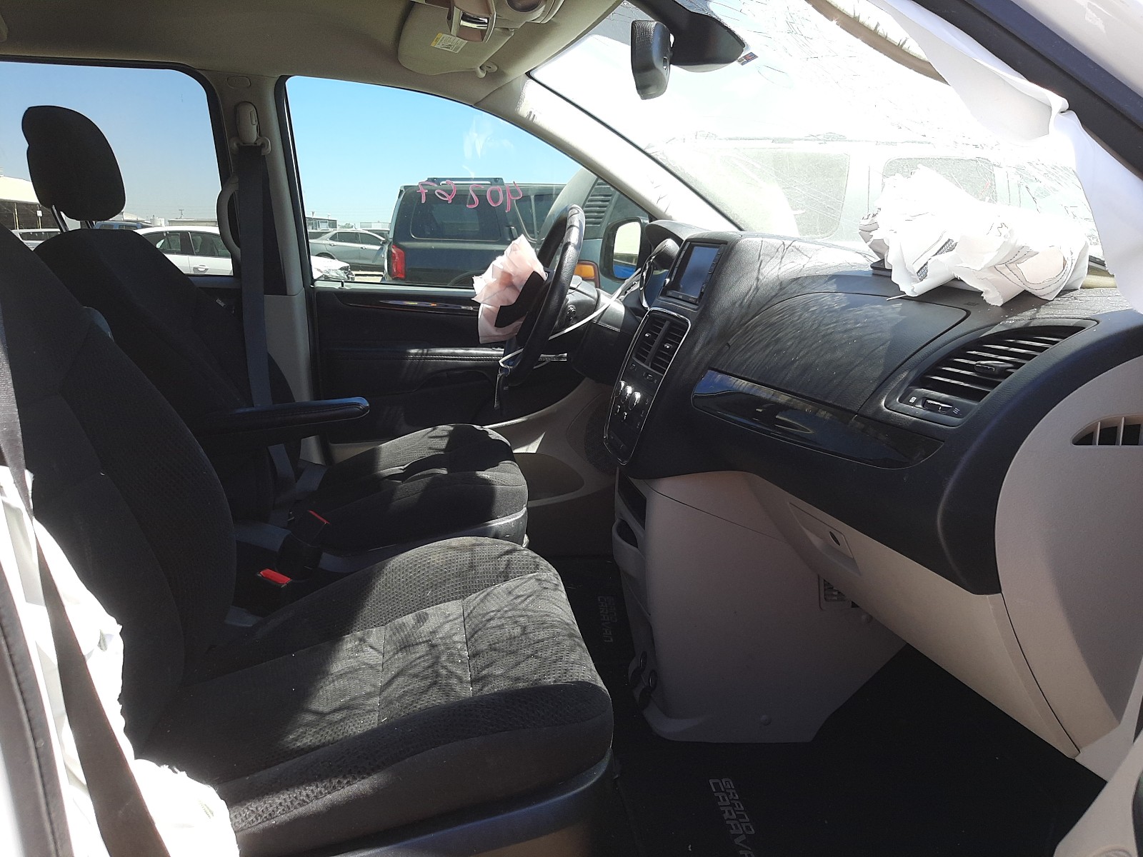Photo 5 from auction – 2019 DODGE GRAND CARA with VIN 2C4RDGBG4KR727729