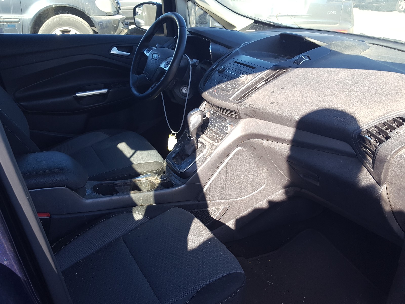 Photo 5 from auction – 2017 FORD C-MAX SE with VIN 1FADP5AU9HL119130