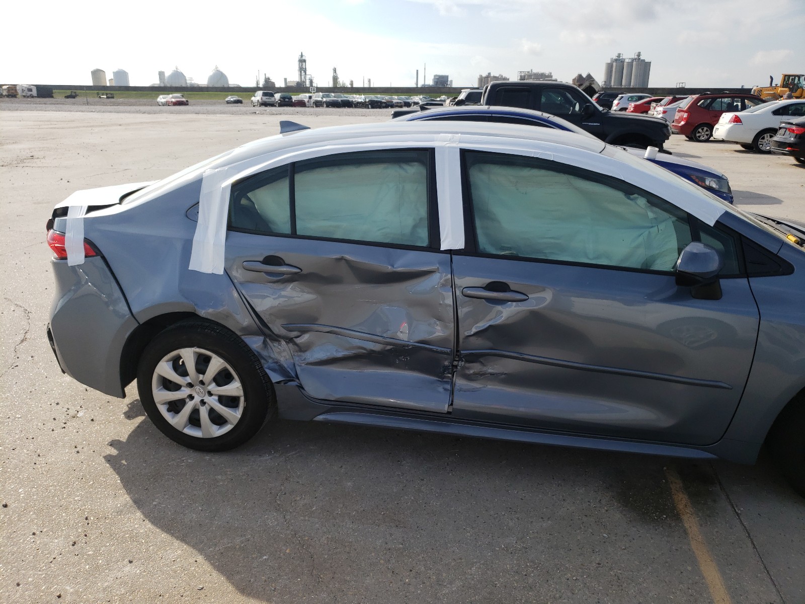 Photo 9 from auction – 2020 TOYOTA COROLLA LE with VIN JTDEPRAE2LJ104567