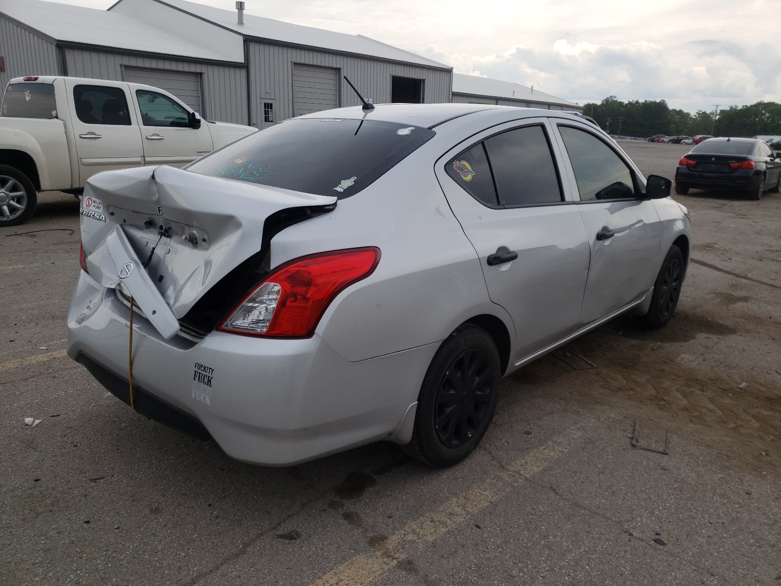 Photo 4 from auction – 2018 NISSAN VERSA S with VIN 3N1CN7AP0JL822114