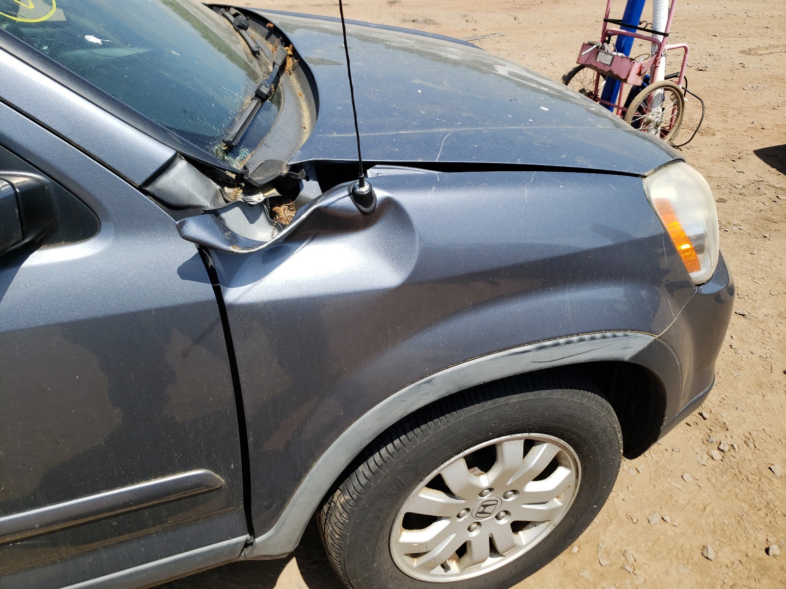 Photo 9 from auction – 2005 HONDA CR-V SE with VIN JHLRD78905C037517