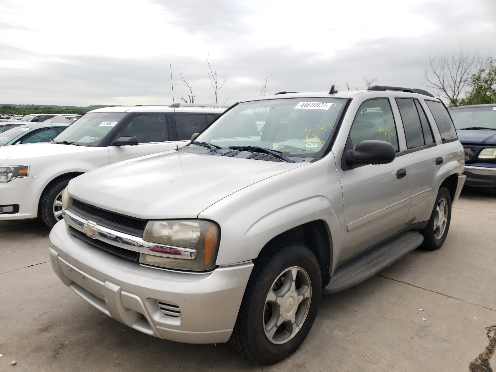 Photo 2 from auction – 2007 CHEVROLET TRAILBLAZE with VIN 1GNDS13S372263684