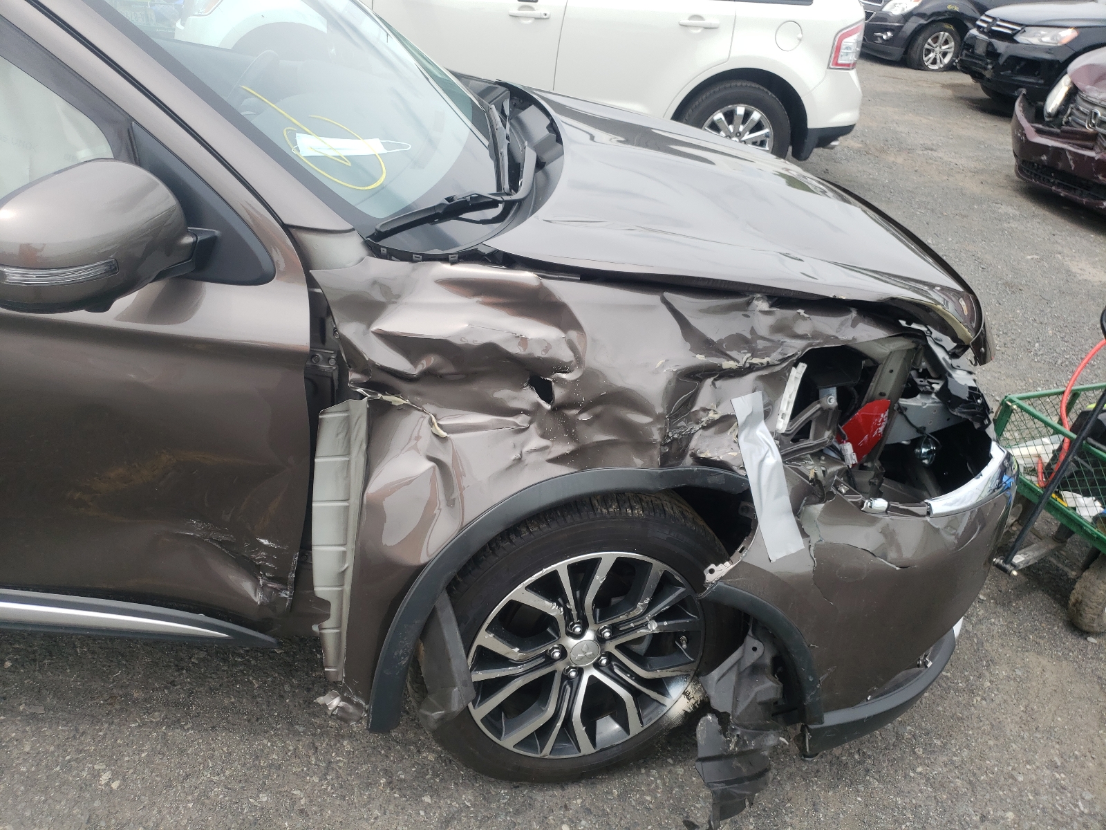 Photo 9 from auction – 2017 MITSUBISHI OUTLANDER with VIN JA4JZ4AX8HZ022228