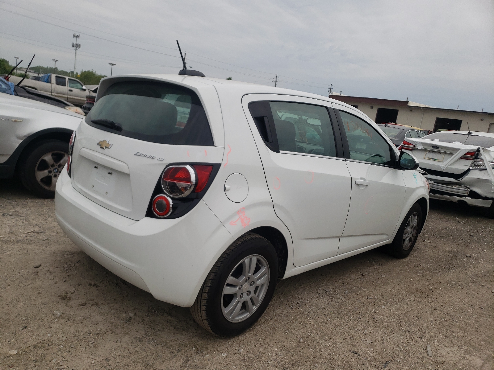 Photo 4 from auction – 2015 CHEVROLET SONIC LT with VIN 1G1JC6SH2F4105814