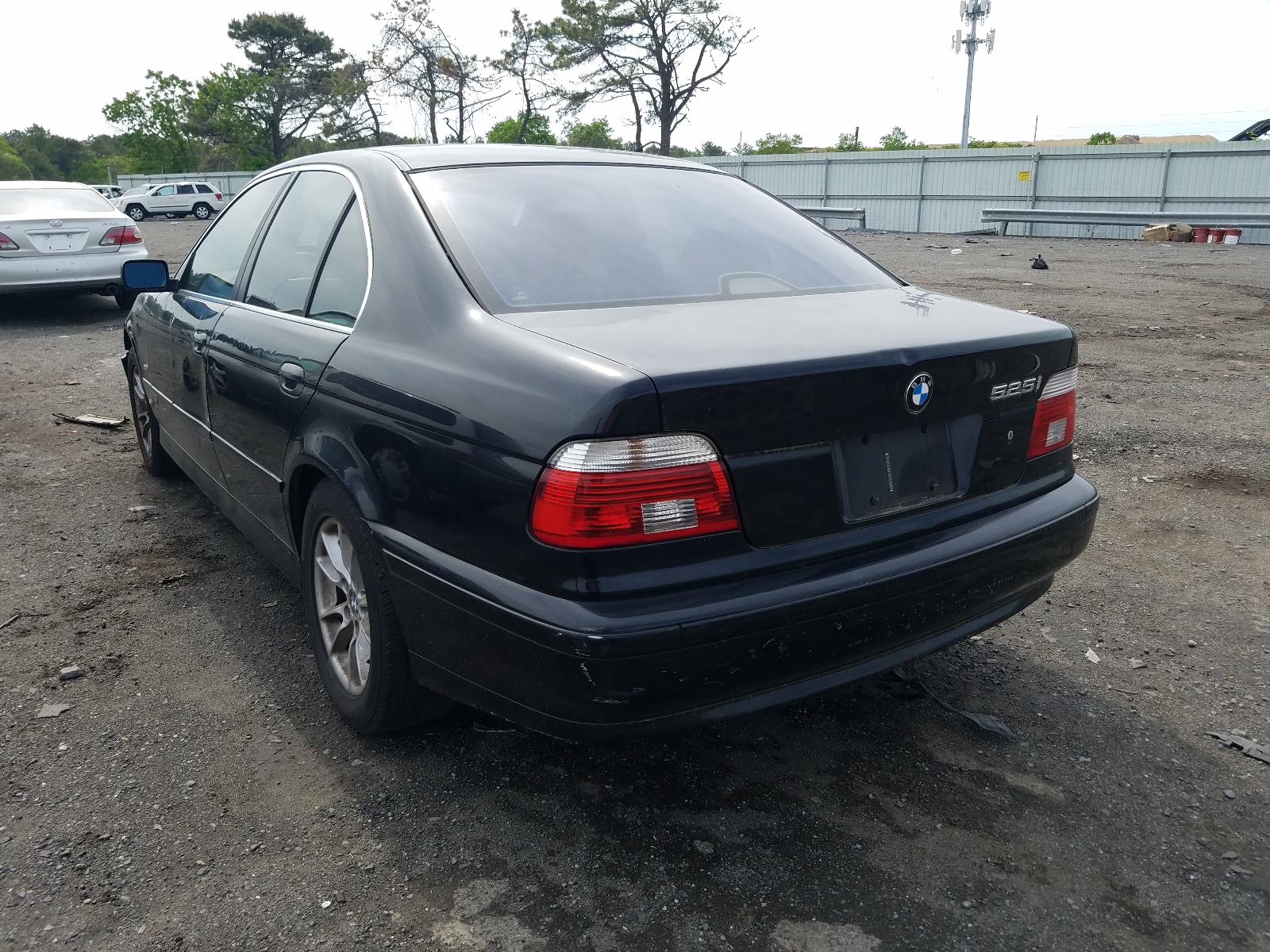 Photo 3 from auction – 2003 BMW 525 I AUTO with VIN WBADT434X3G033594