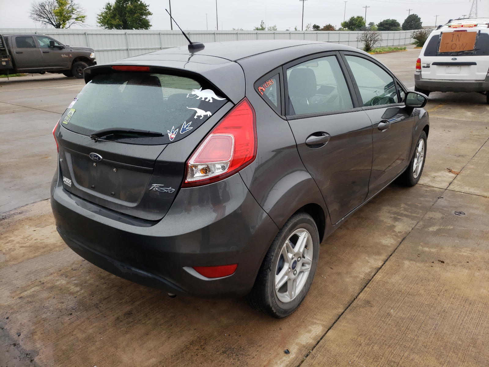 Photo 4 from auction – 2017 FORD FIESTA SE with VIN 3FADP4EJ3HM110383