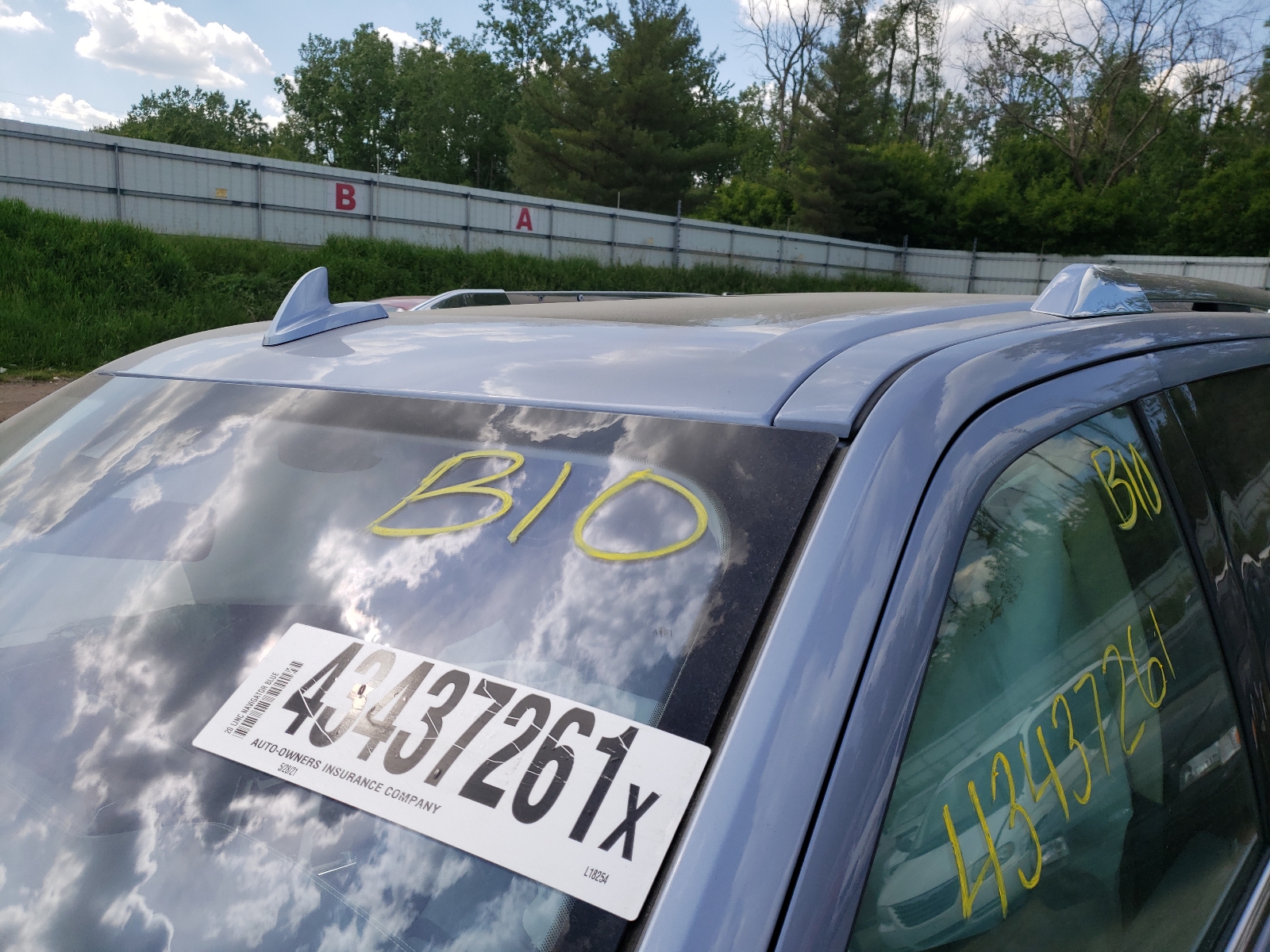 Photo 9 from auction – 2020 LINCOLN NAVIGATOR with VIN 5LMJJ2TT4LEL18254