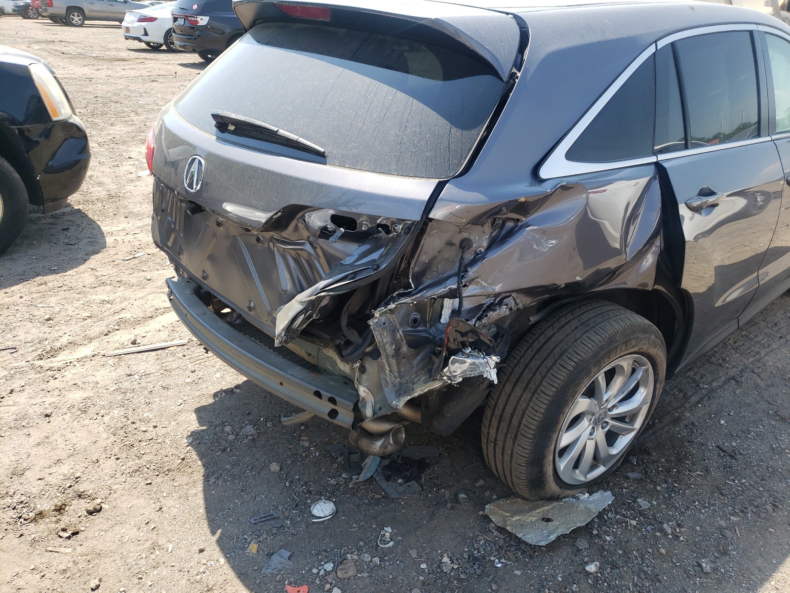 Photo 9 from auction – 2017 ACURA RDX with VIN 5J8TB4H3XHL005490