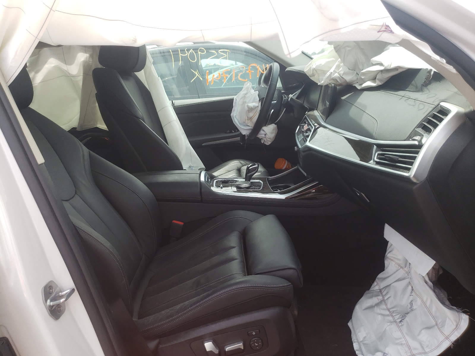 Photo 5 from auction – 2020 BMW X7 XDRIVE4 with VIN 5UXCW2C00L9B59041