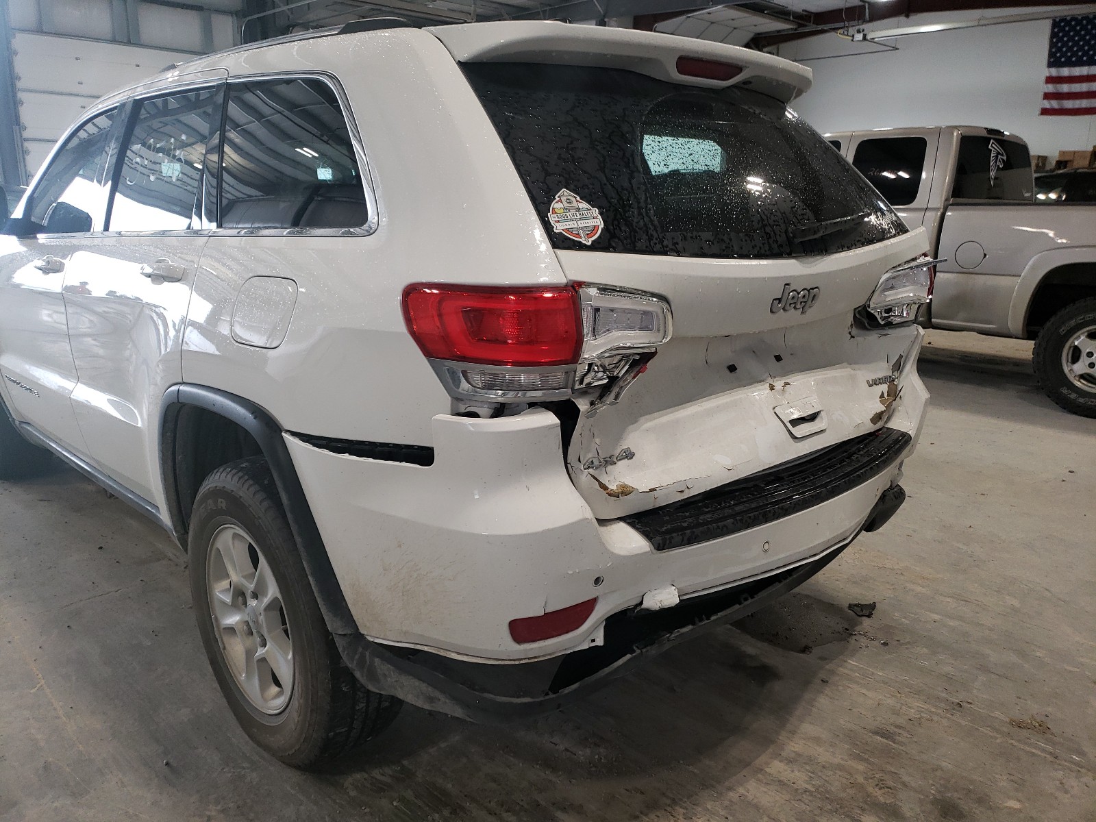 Photo 9 from auction – 2016 JEEP GRAND CHER with VIN 1C4RJFAG5GC496554
