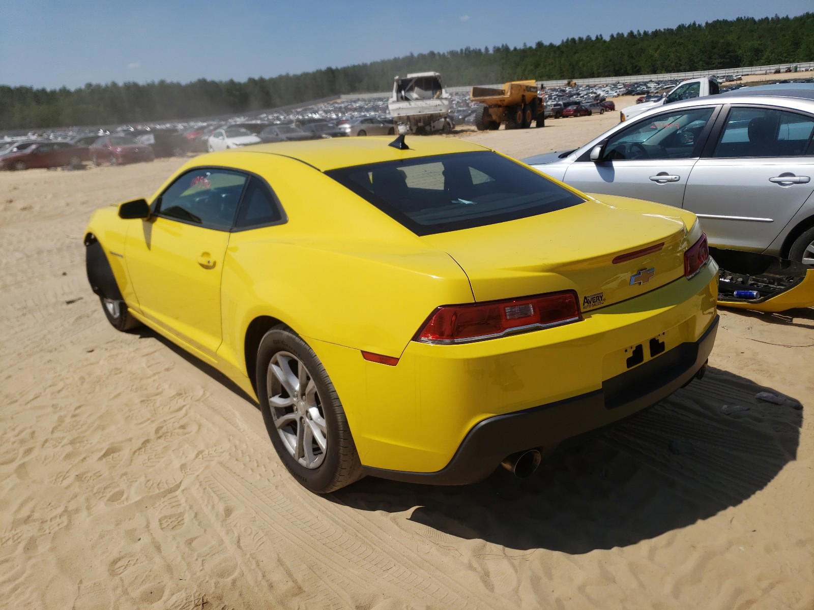Photo 3 from auction – 2014 CHEVROLET CAMARO LS with VIN 2G1FA1E31E9216770