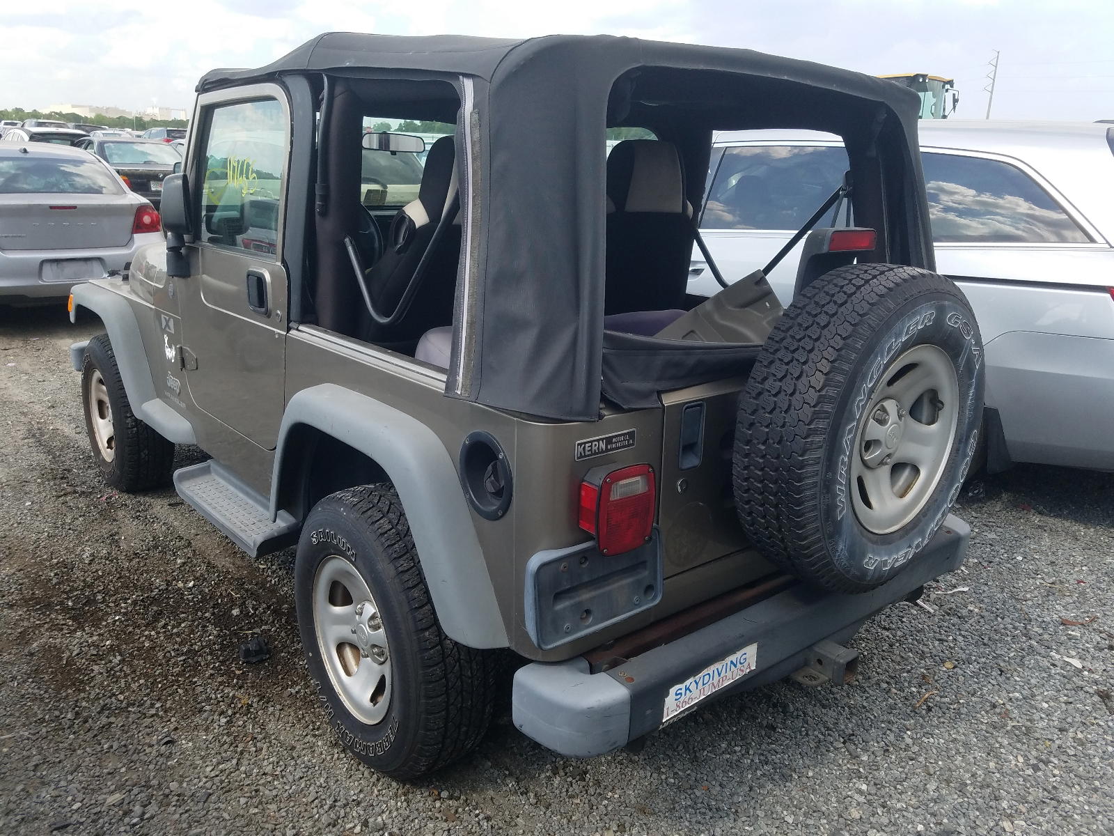 Photo 3 from auction – 2004 JEEP WRANGLER with VIN 1J4FA39S74P782611