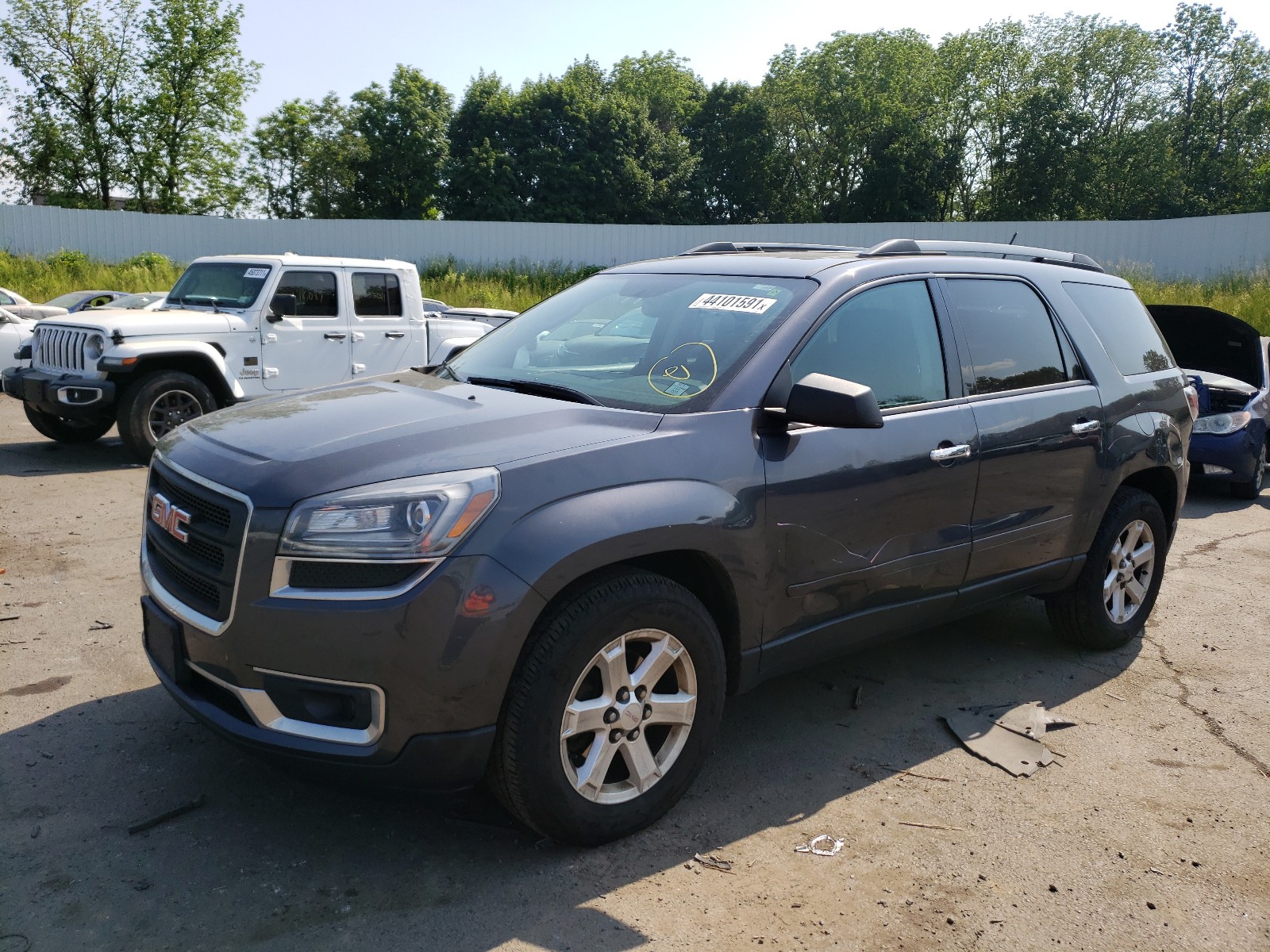 Photo 2 from auction – 2014 GMC ACADIA SLE with VIN 1GKKVPKD9EJ265542
