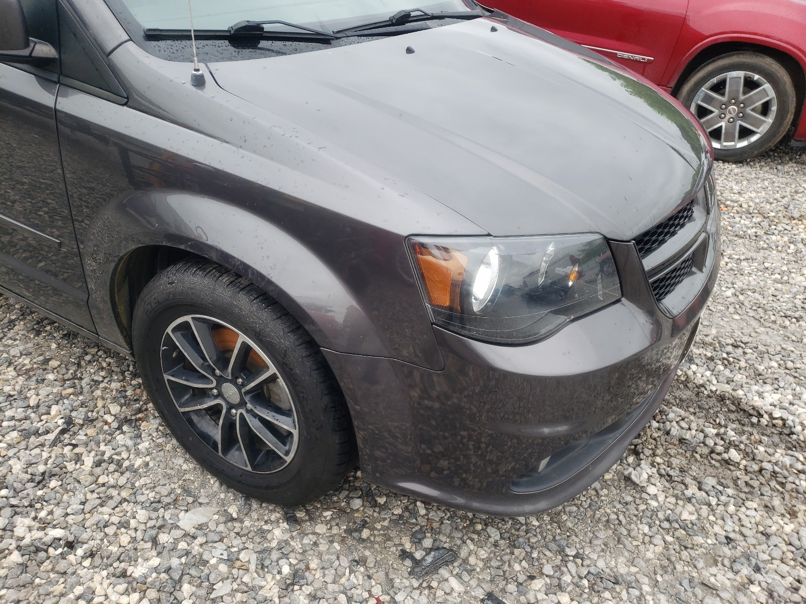 صورة رقم 9 من المزاد - 2016 DODGE GRAND CARA مع VIN 2C4RDGEG8GR355203