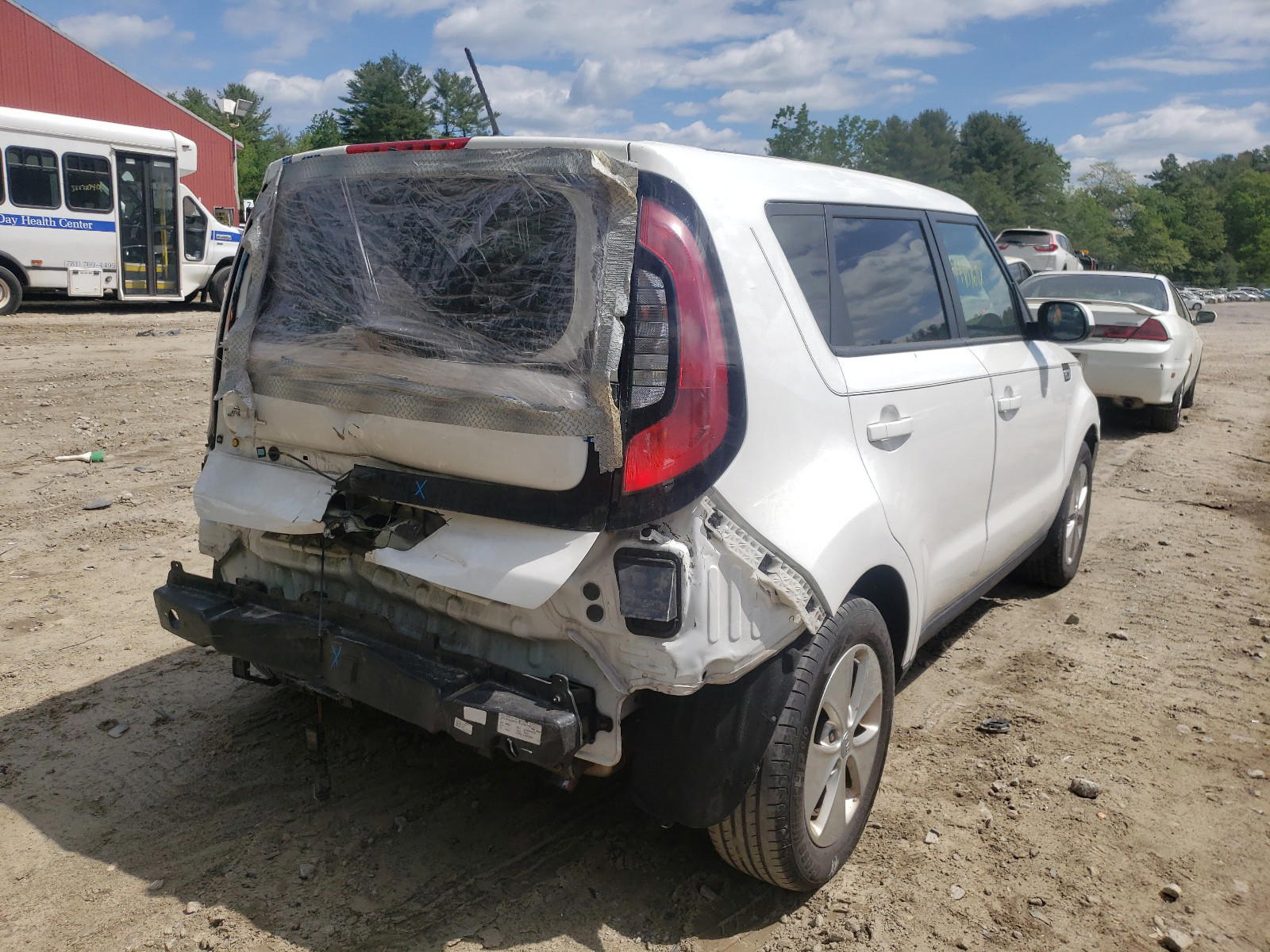 Photo 4 from auction – 2015 KIA SOUL with VIN KNDJN2A26F7158358