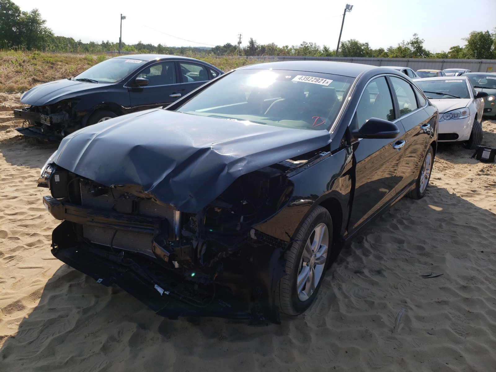 Photo 2 from auction – 2019 HYUNDAI SONATA LIM with VIN 5NPE34AF2KH782038