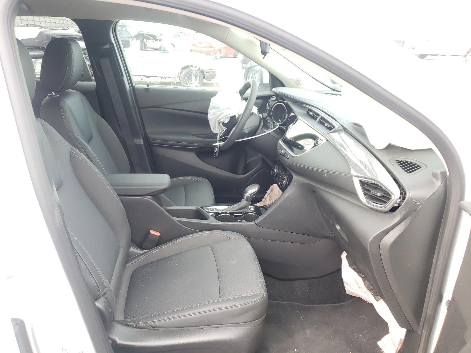 Photo 5 from auction – 2021 BUICK ENCORE GX with VIN KL4MMDSL2MB154122
