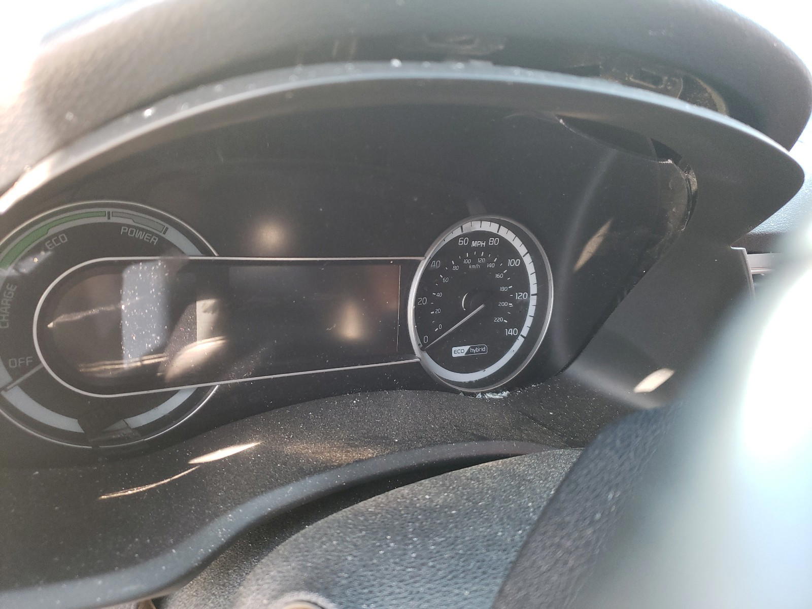 Photo 8 from auction – 2018 KIA NIRO TOURI with VIN KNDCE3LC5J5114053
