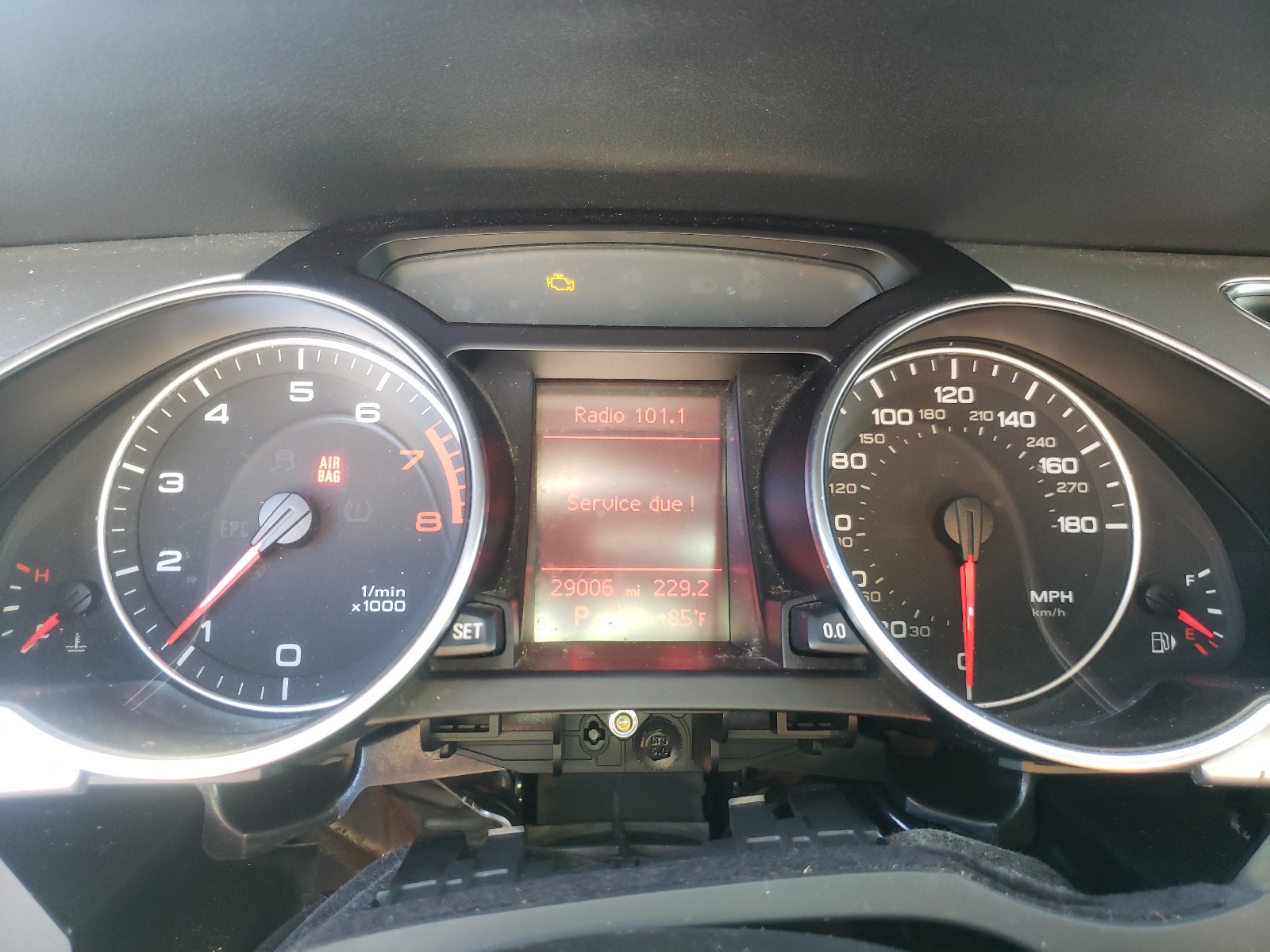 Фото 8 с аукциона – 2010 AUDI A5 PREMIUM с VIN WAULFAFHXAN019042