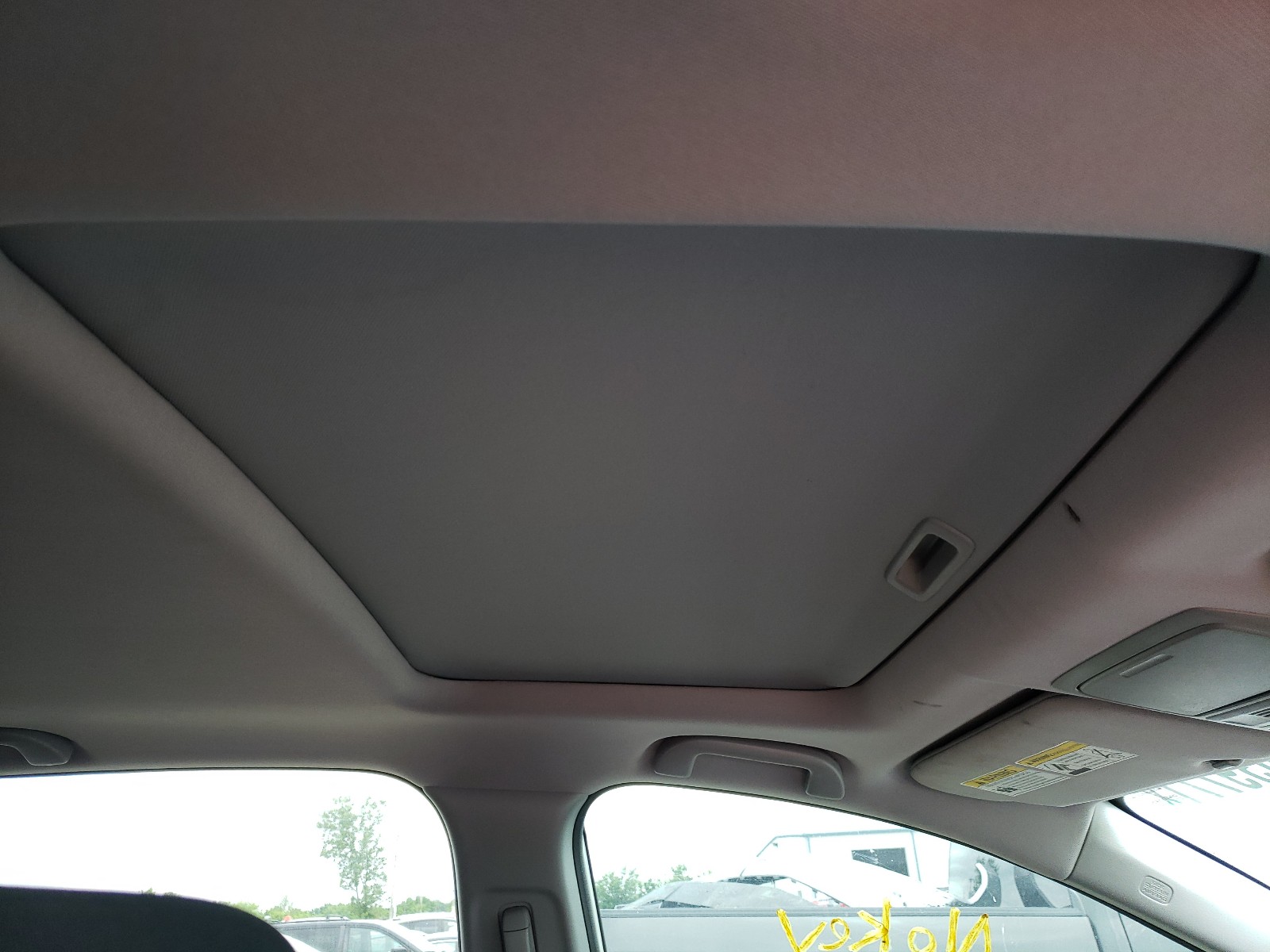 Photo 9 from auction – 2018 HONDA CR-V EX with VIN 2HKRW2H50JH652297