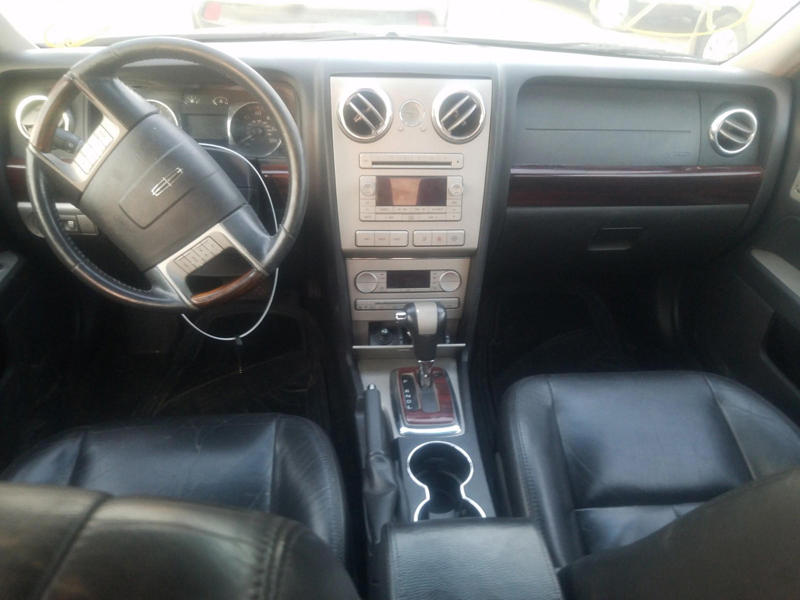Photo 9 from auction – 2007 LINCOLN MKZ with VIN 3LNHM26T37R649463