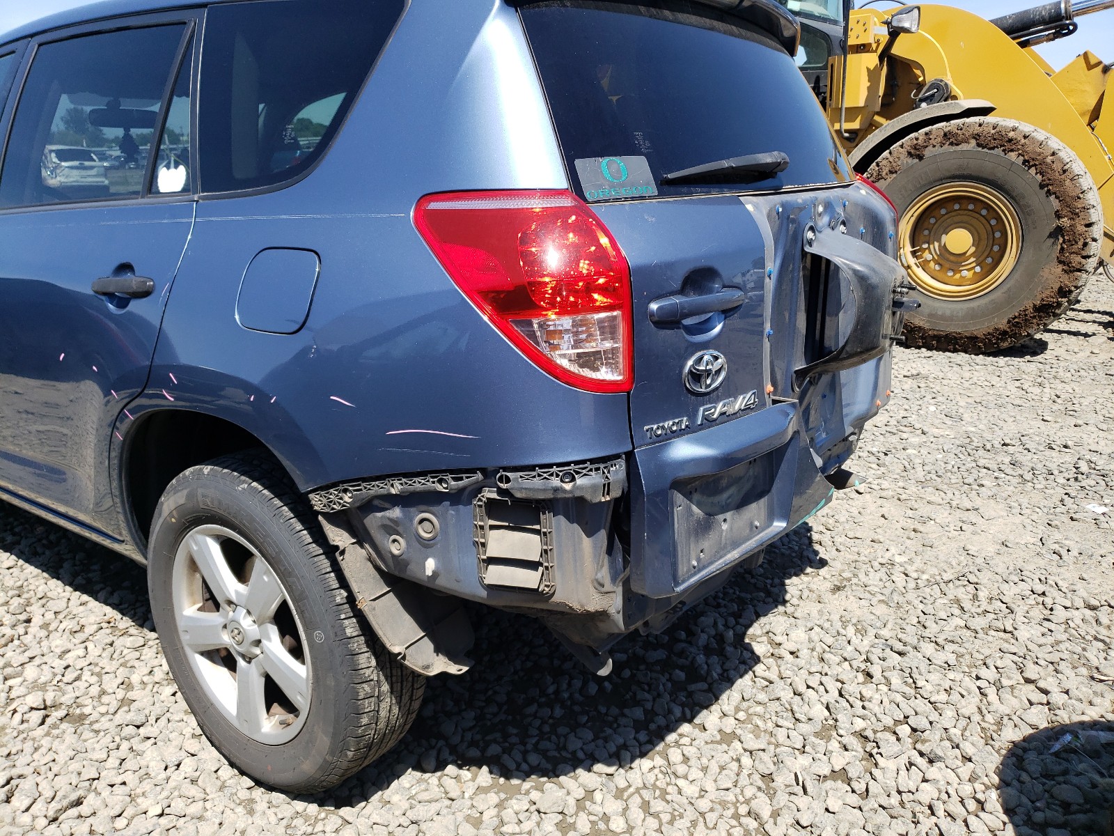 Photo 9 from auction – 2008 TOYOTA RAV4 with VIN JTMBD33V386061809