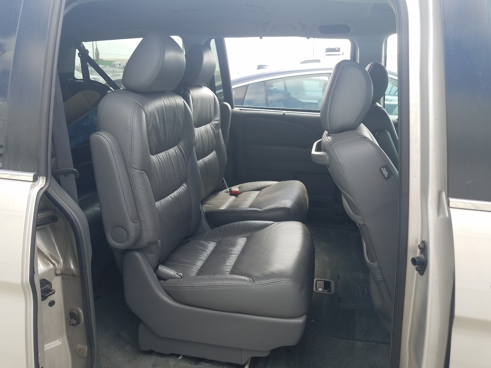 Photo 6 from auction – 2006 HONDA ODYSSEY EX with VIN 5FNRL38686B439336
