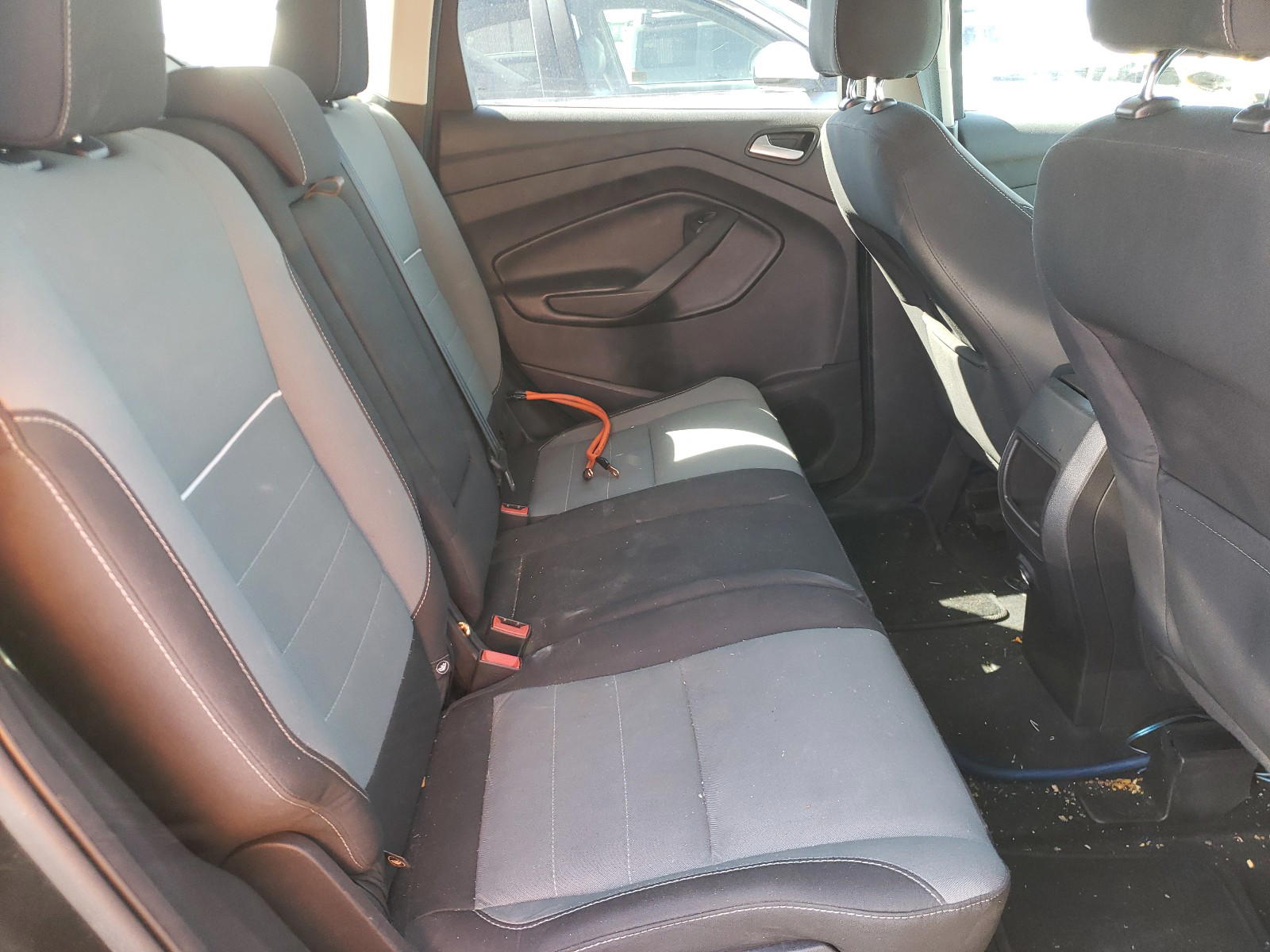 Photo 6 from auction – 2014 FORD ESCAPE SE with VIN 1FMCU9GX7EUC00295