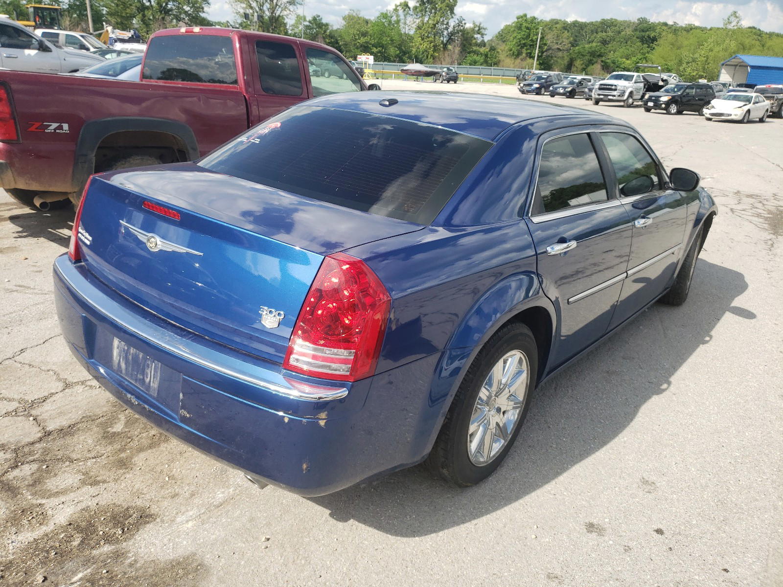 Photo 4 from auction – 2009 CHRYSLER 300C with VIN 2C3KA63T69H601232