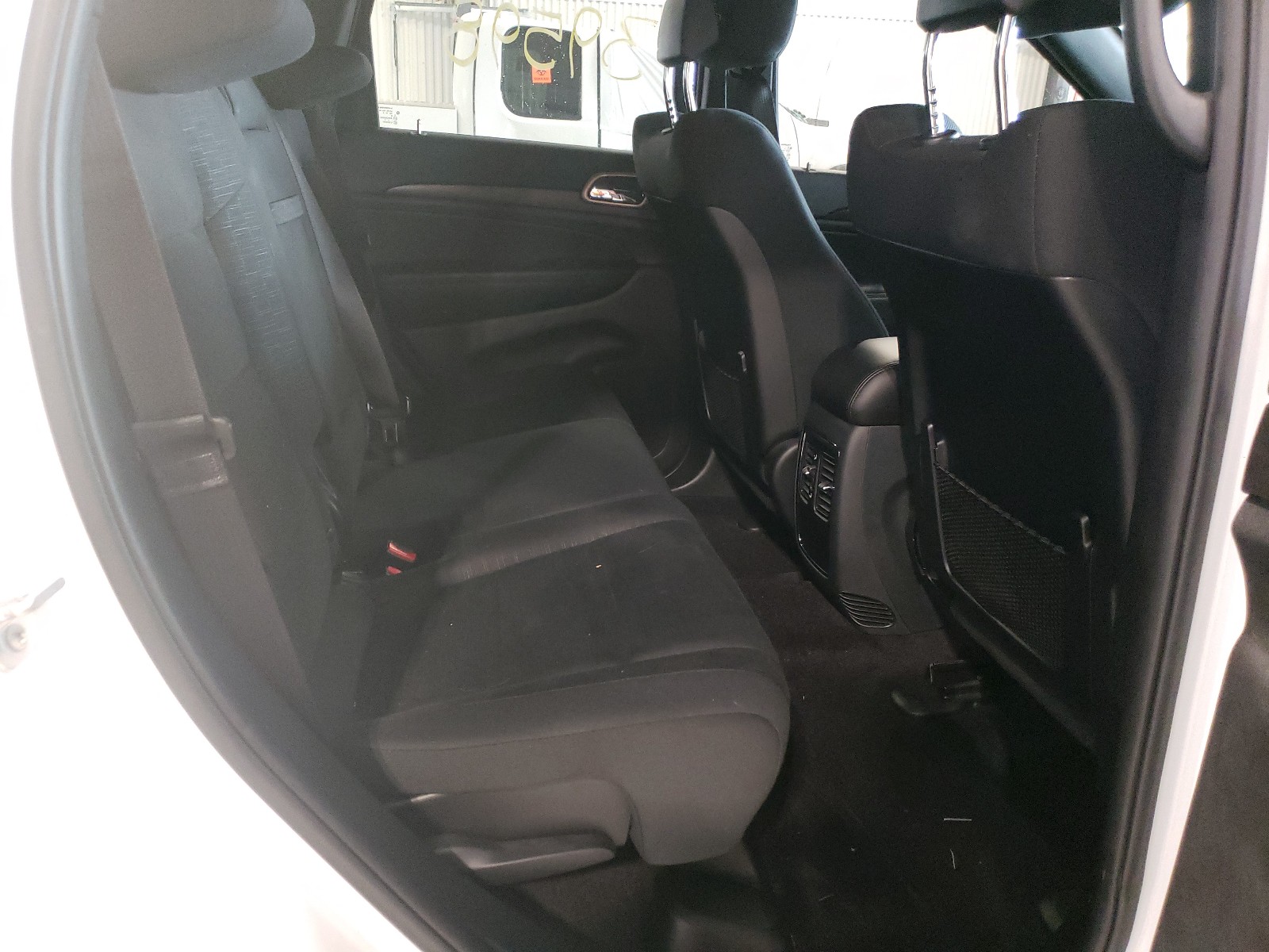 Photo 6 from auction – 2016 JEEP GRAND CHER with VIN 1C4RJFAG5GC496554