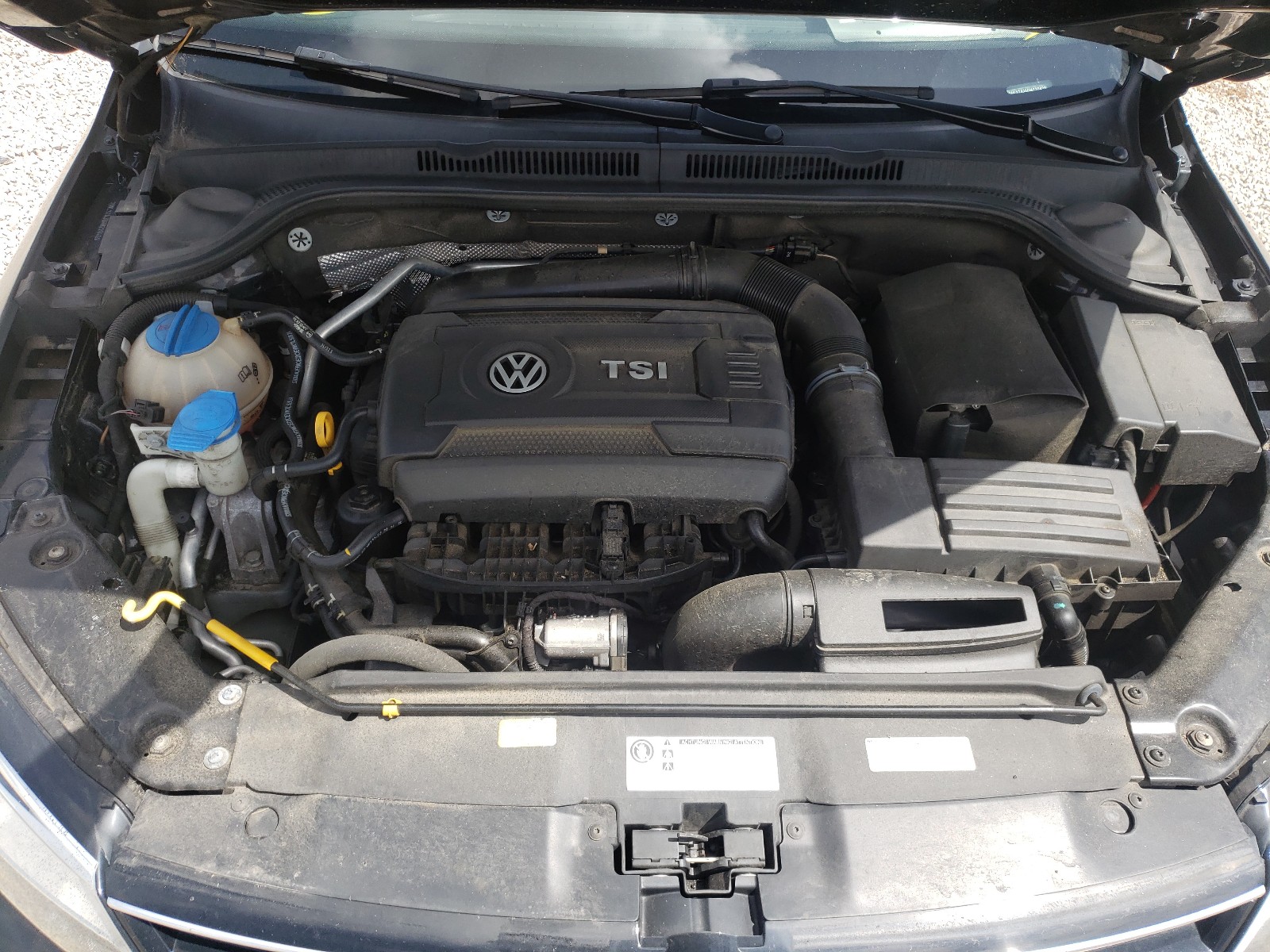 Photo 7 from auction – 2016 VOLKSWAGEN JETTA SEL with VIN 3VWL17AJ0GM220429