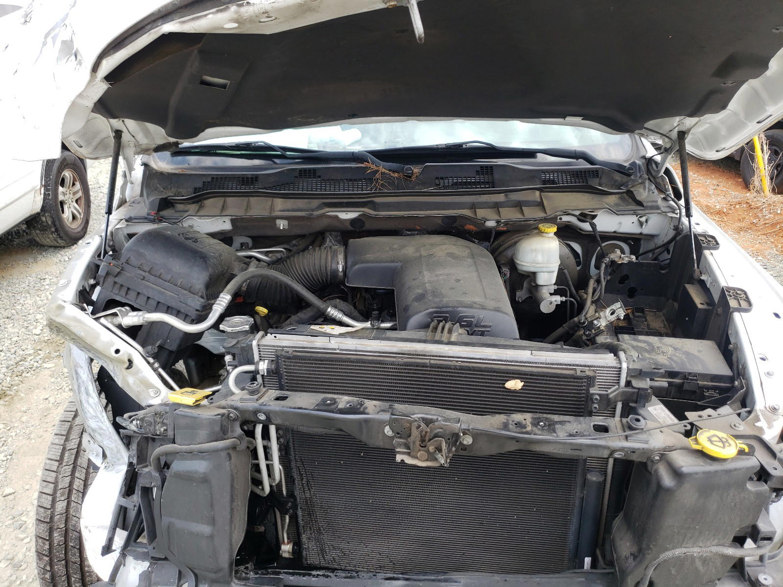 Photo 7 from auction – 2014 RAM 1500 ST with VIN 1C6RR6FG6ES139959