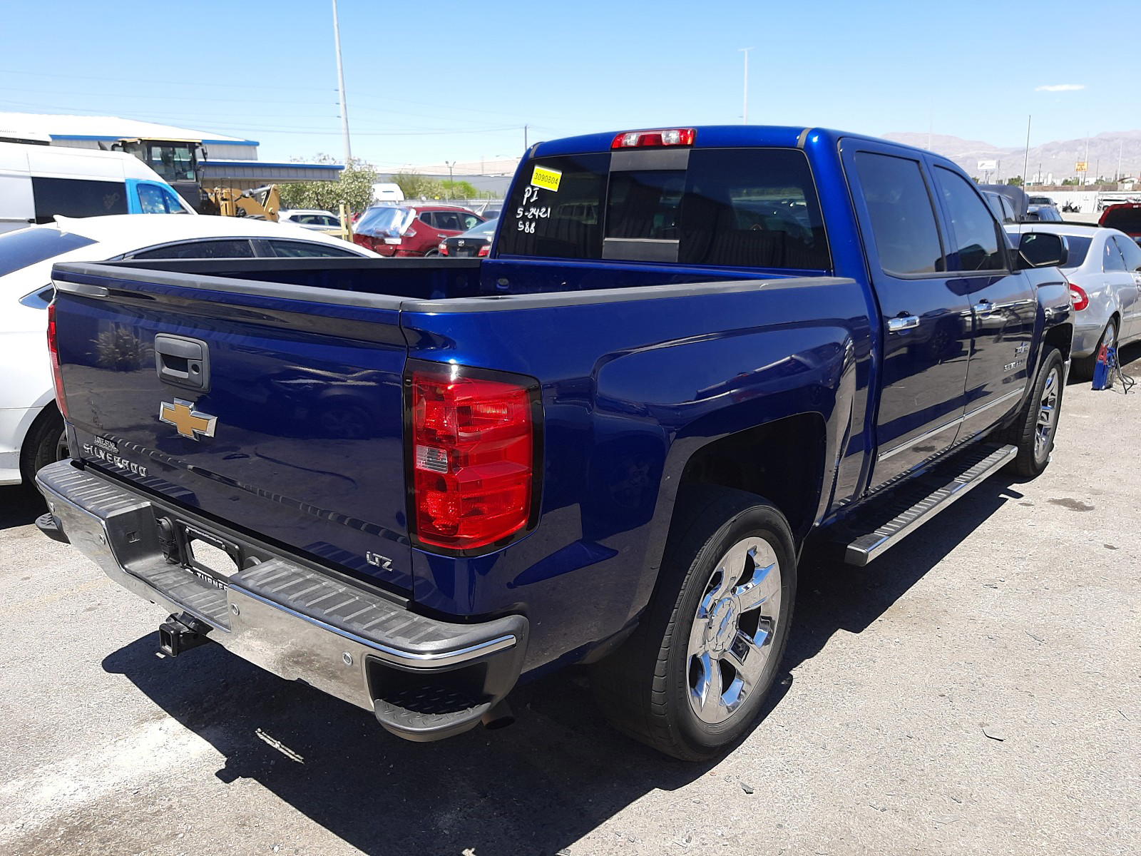 Photo 4 from auction – 2014 CHEVROLET SILVERADO with VIN 3GCUKREH3EG398655